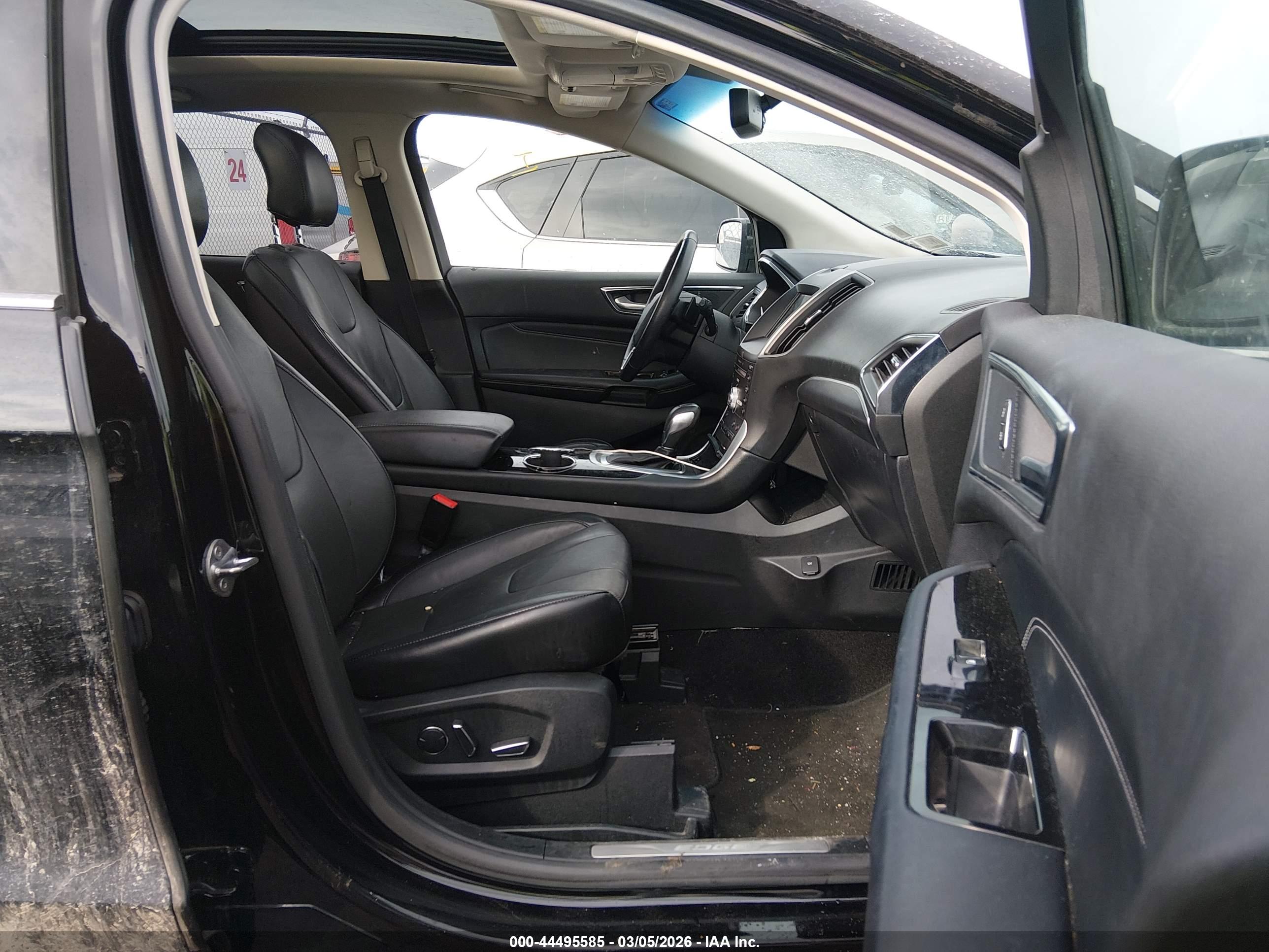 FORD EDGE image 5