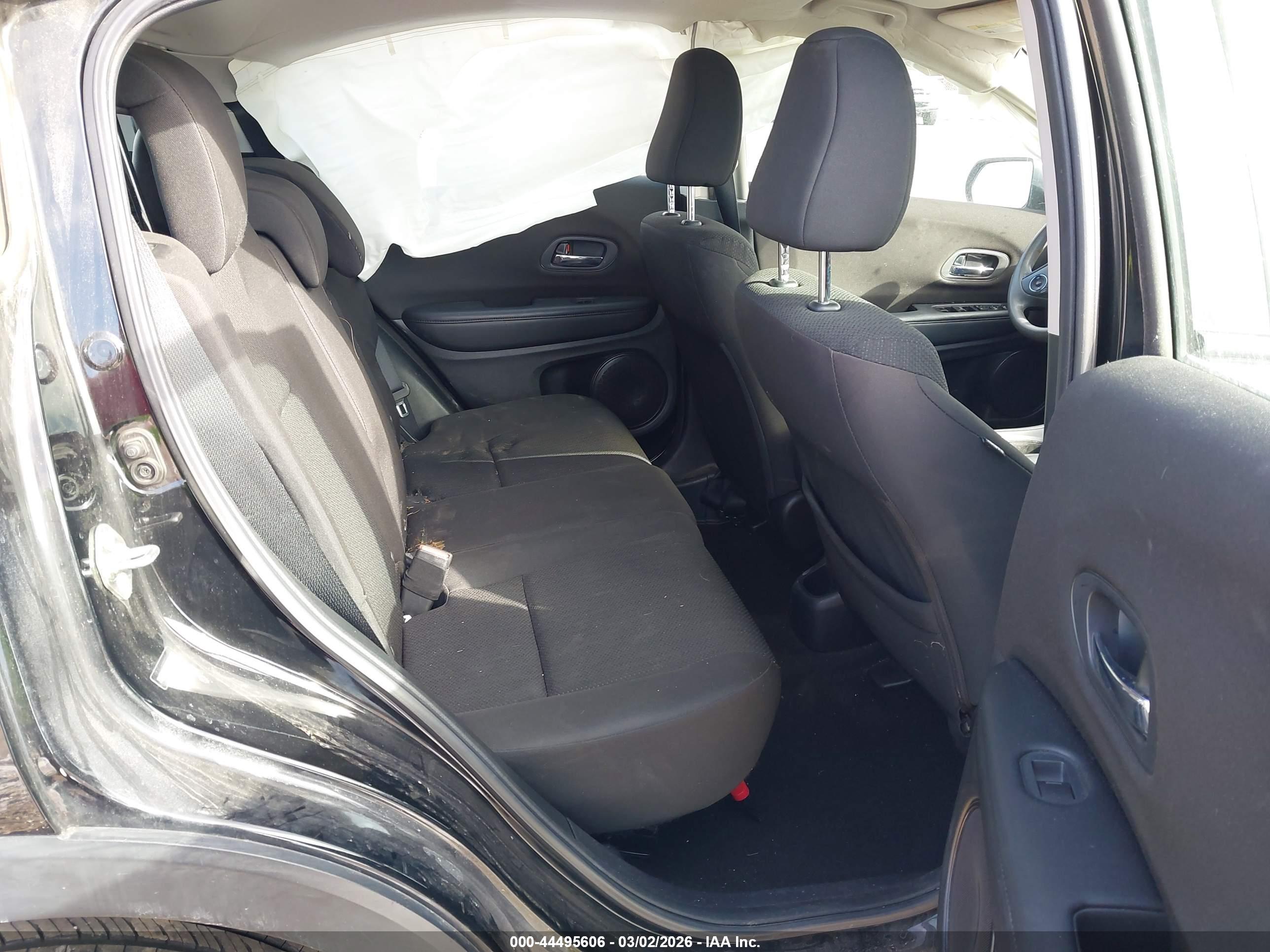 HONDA HR-V image 8