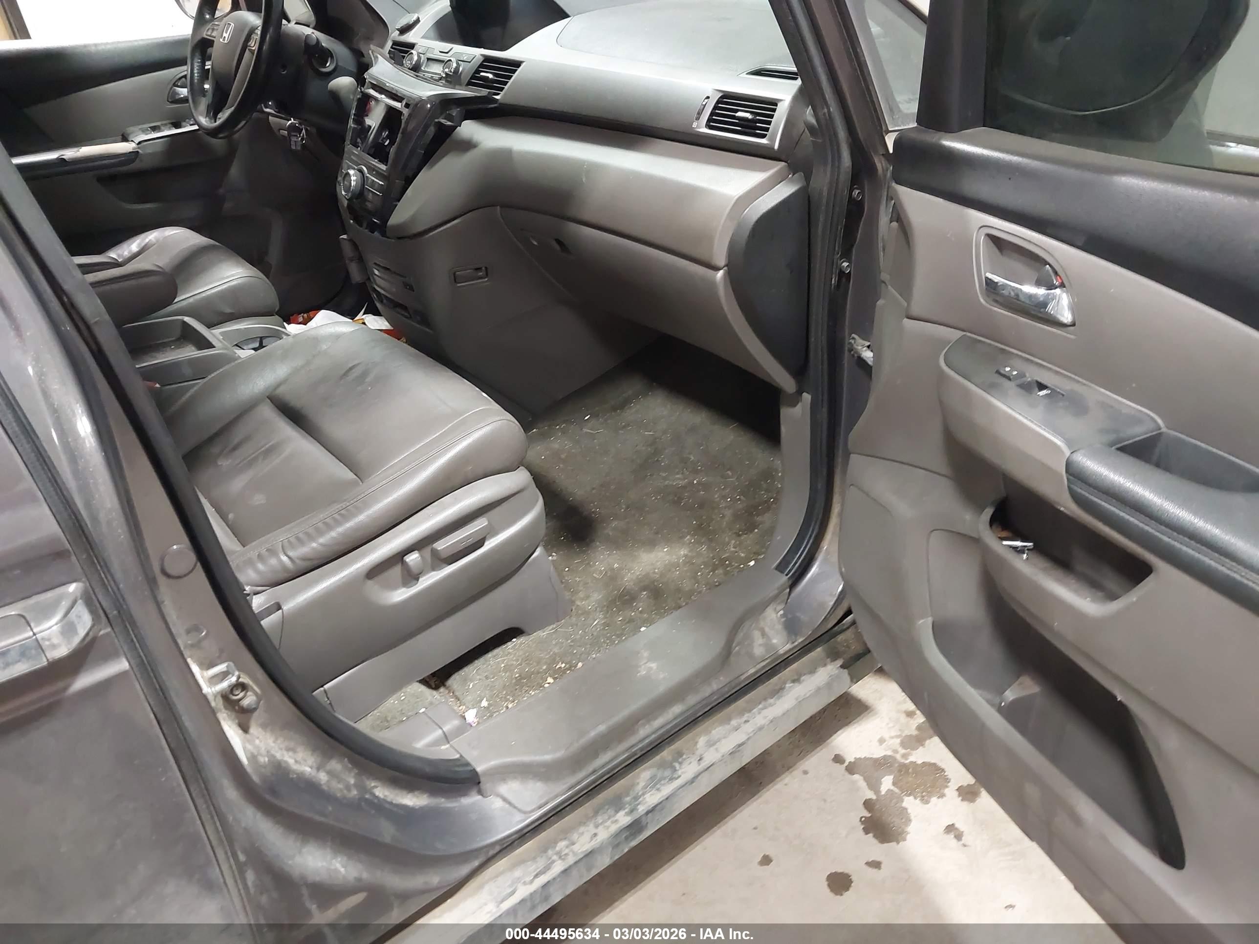 HONDA ODYSSEY image 5