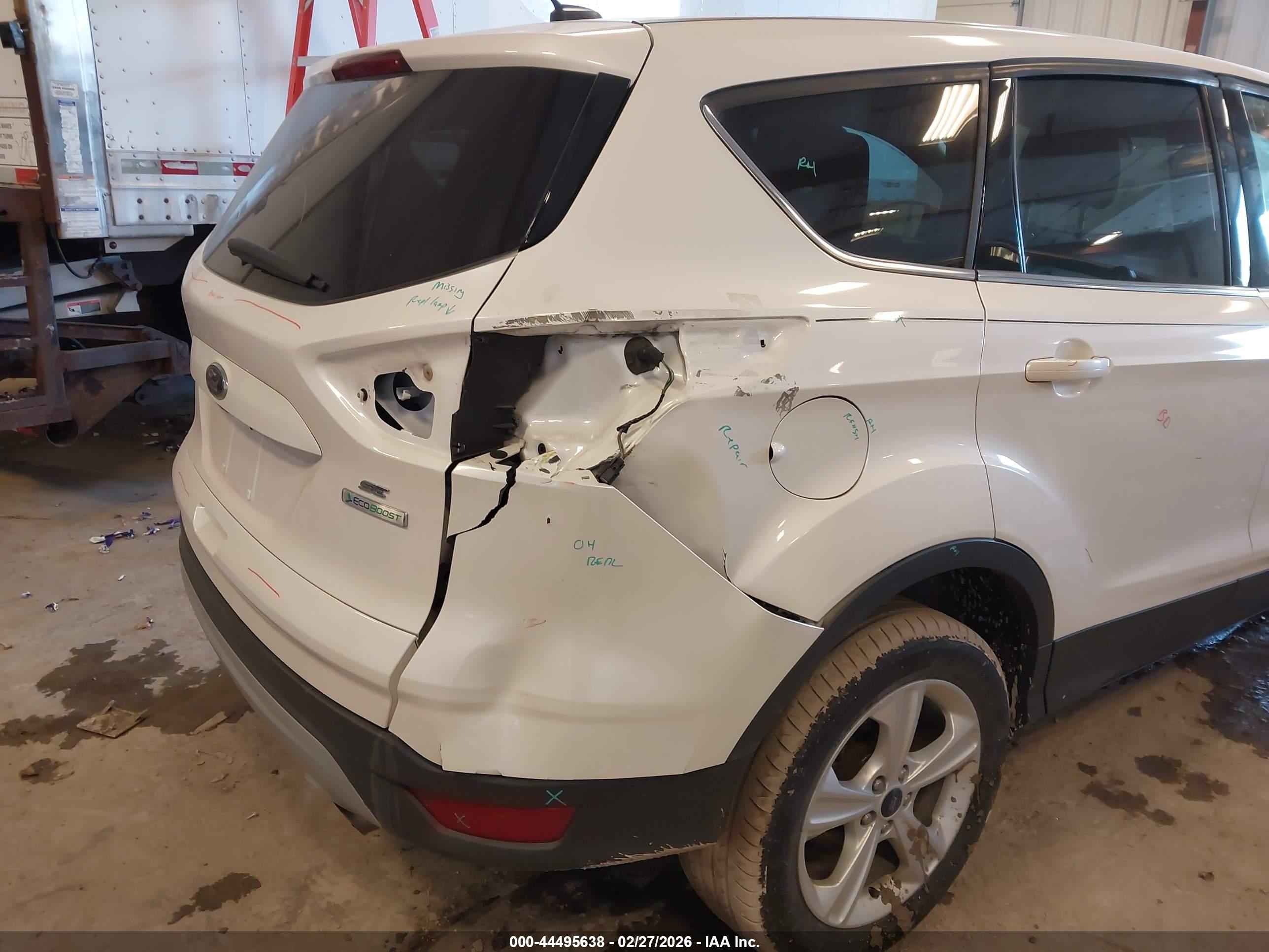 FORD ESCAPE image 6
