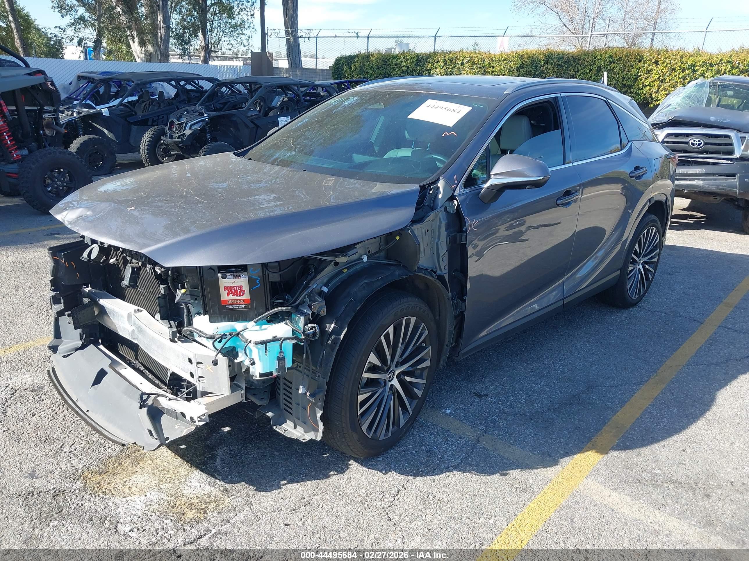 LEXUS RX image 2