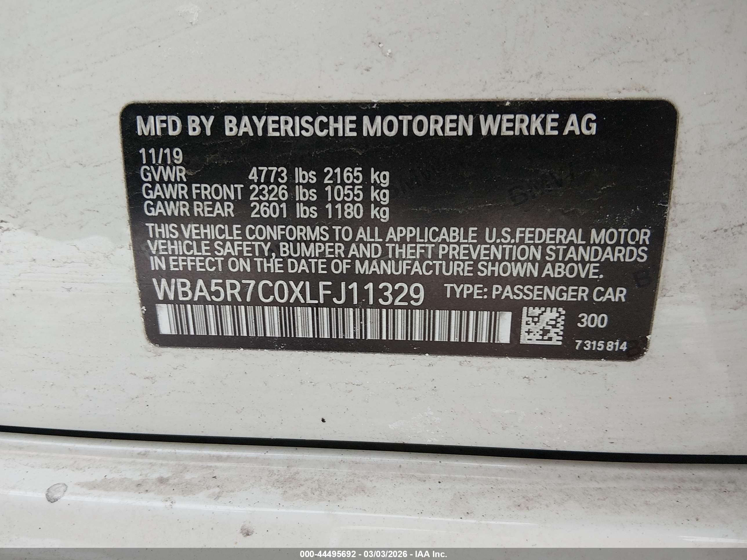 BMW 330I image 9