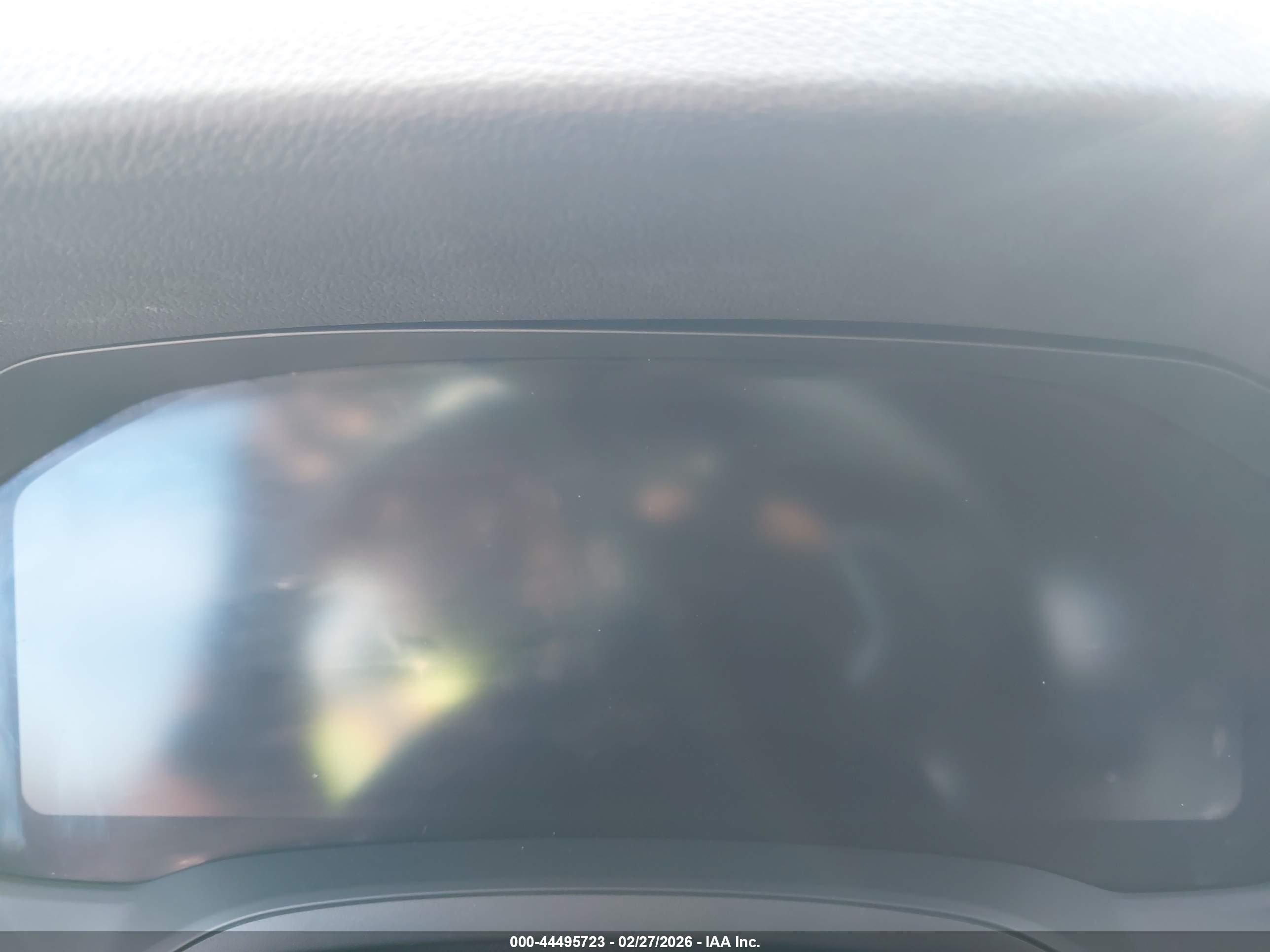 BMW 330I image 7