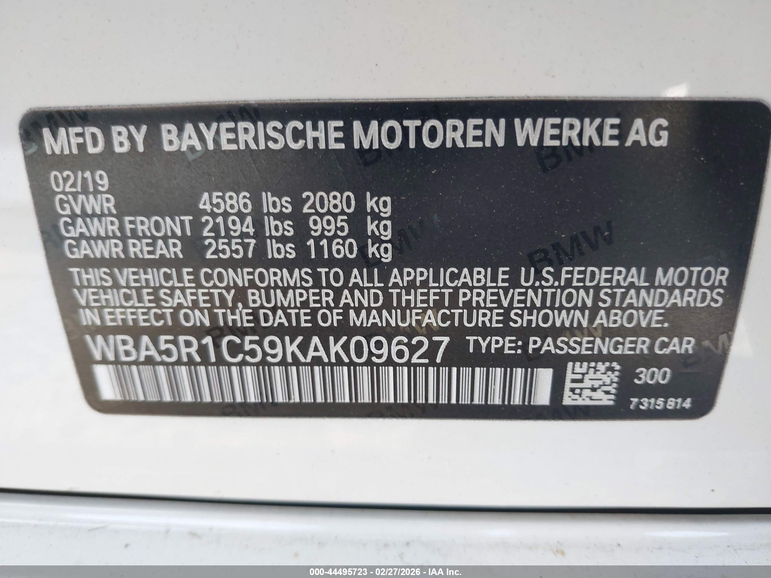 BMW 330I image 9