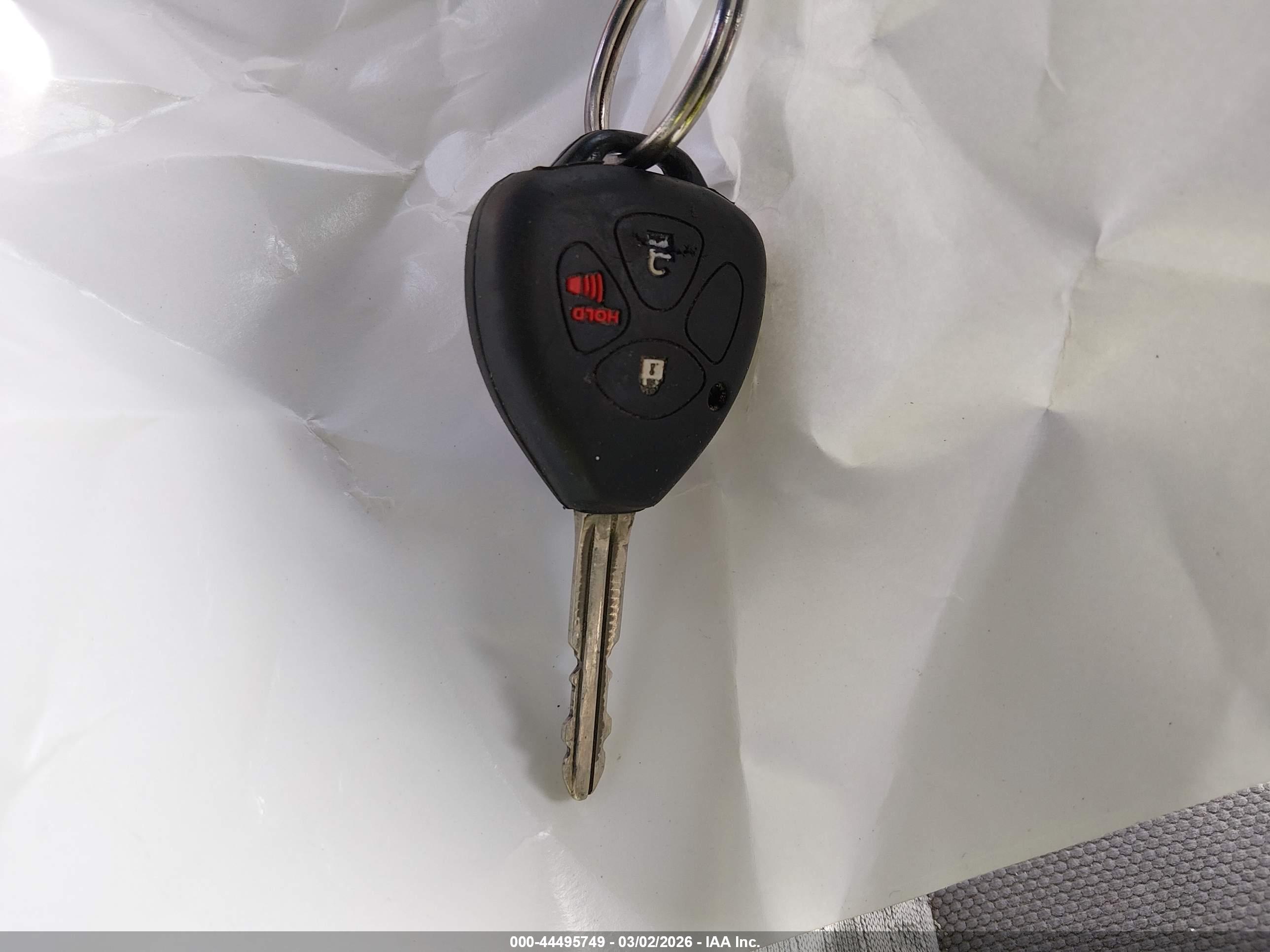 TOYOTA RAV4 image 11