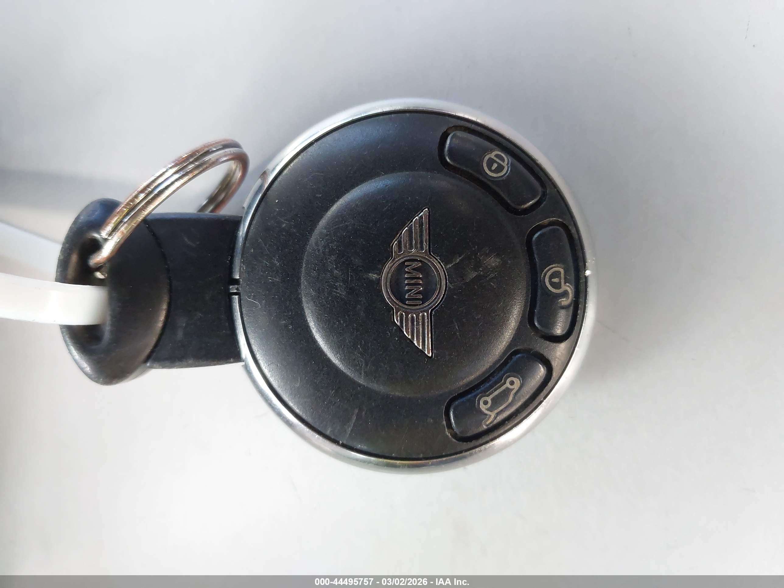 MINI COOPER image 11
