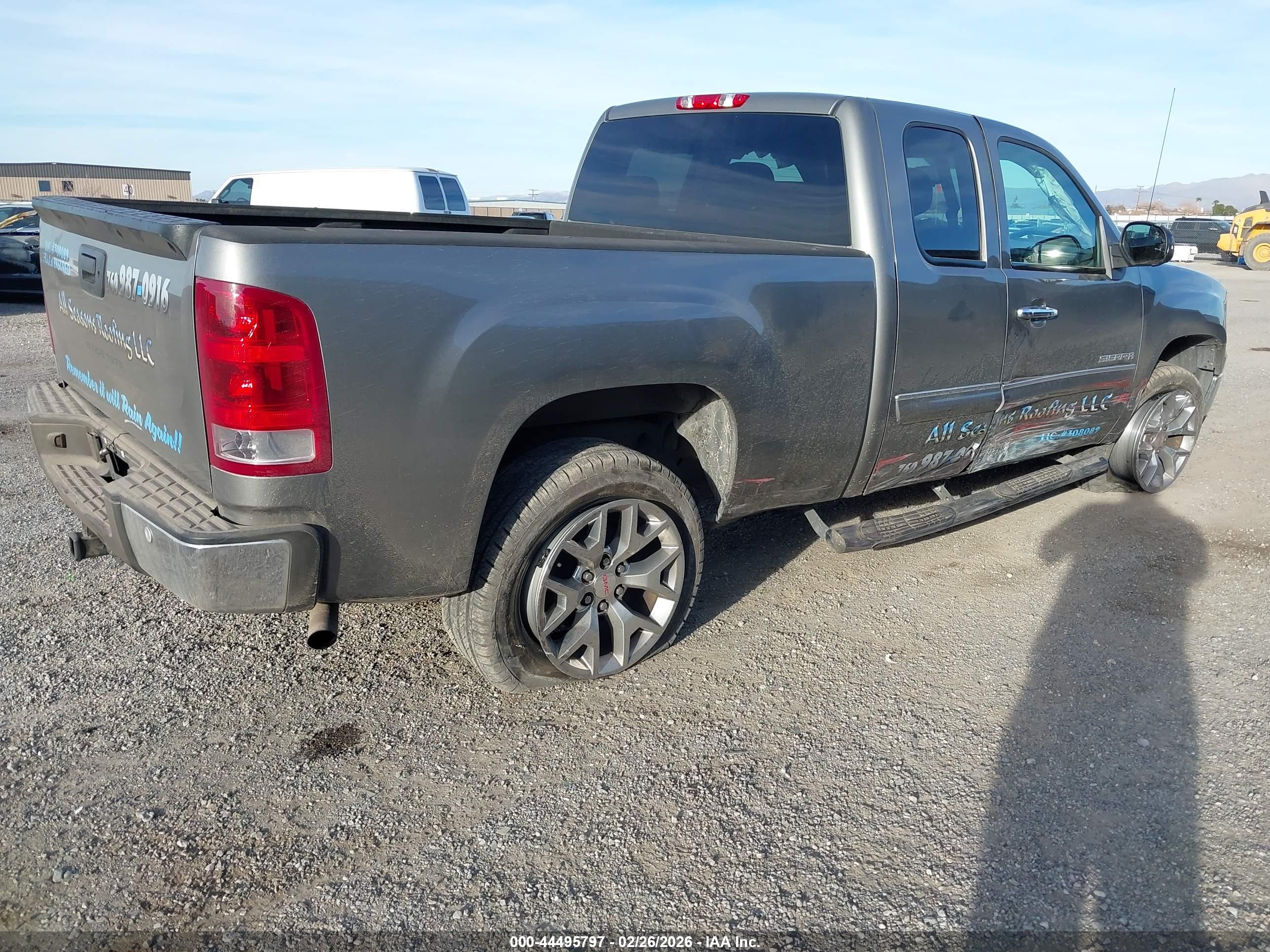 GMC SIERRA image 4