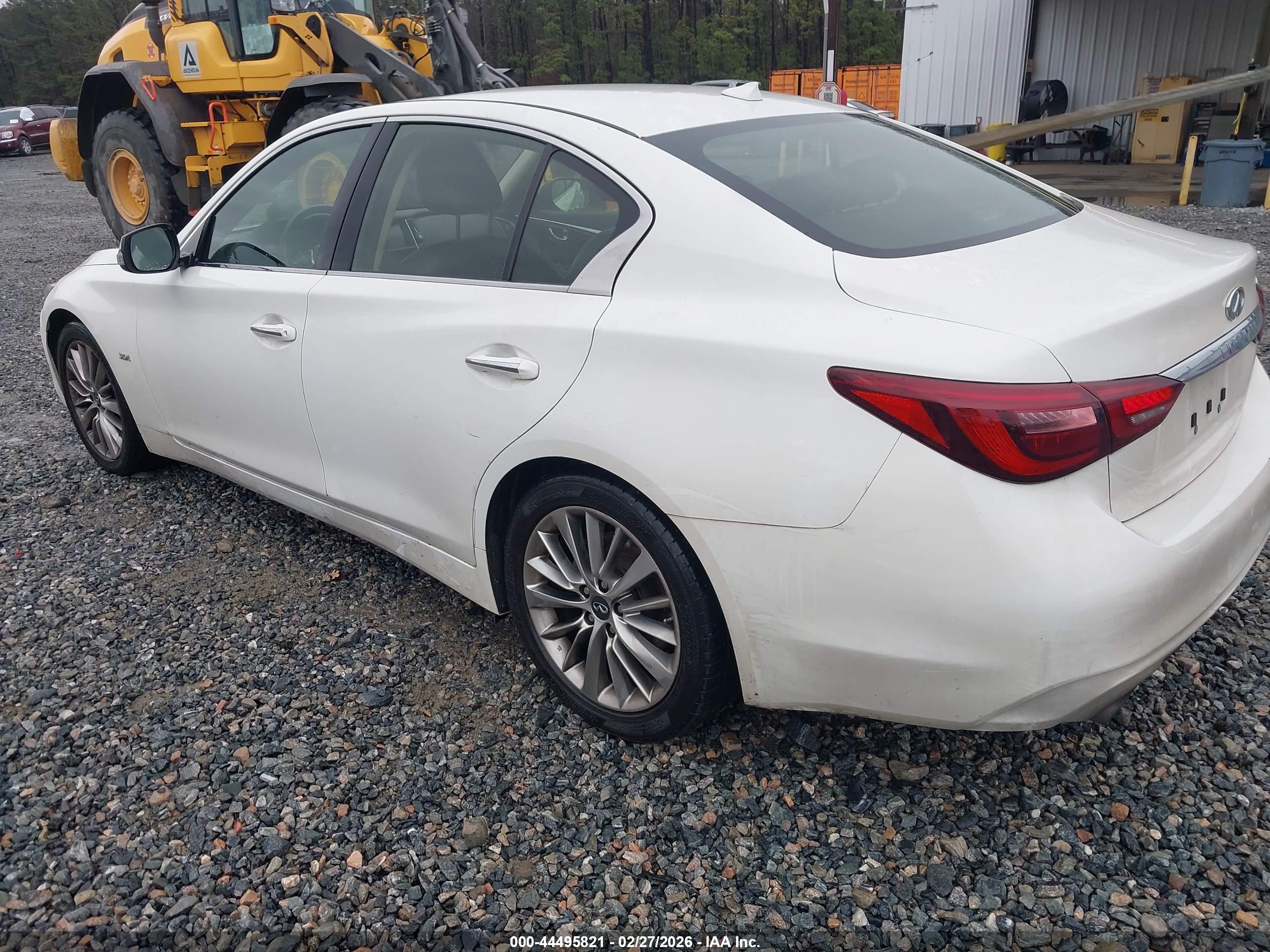 INFINITI Q50 image 3