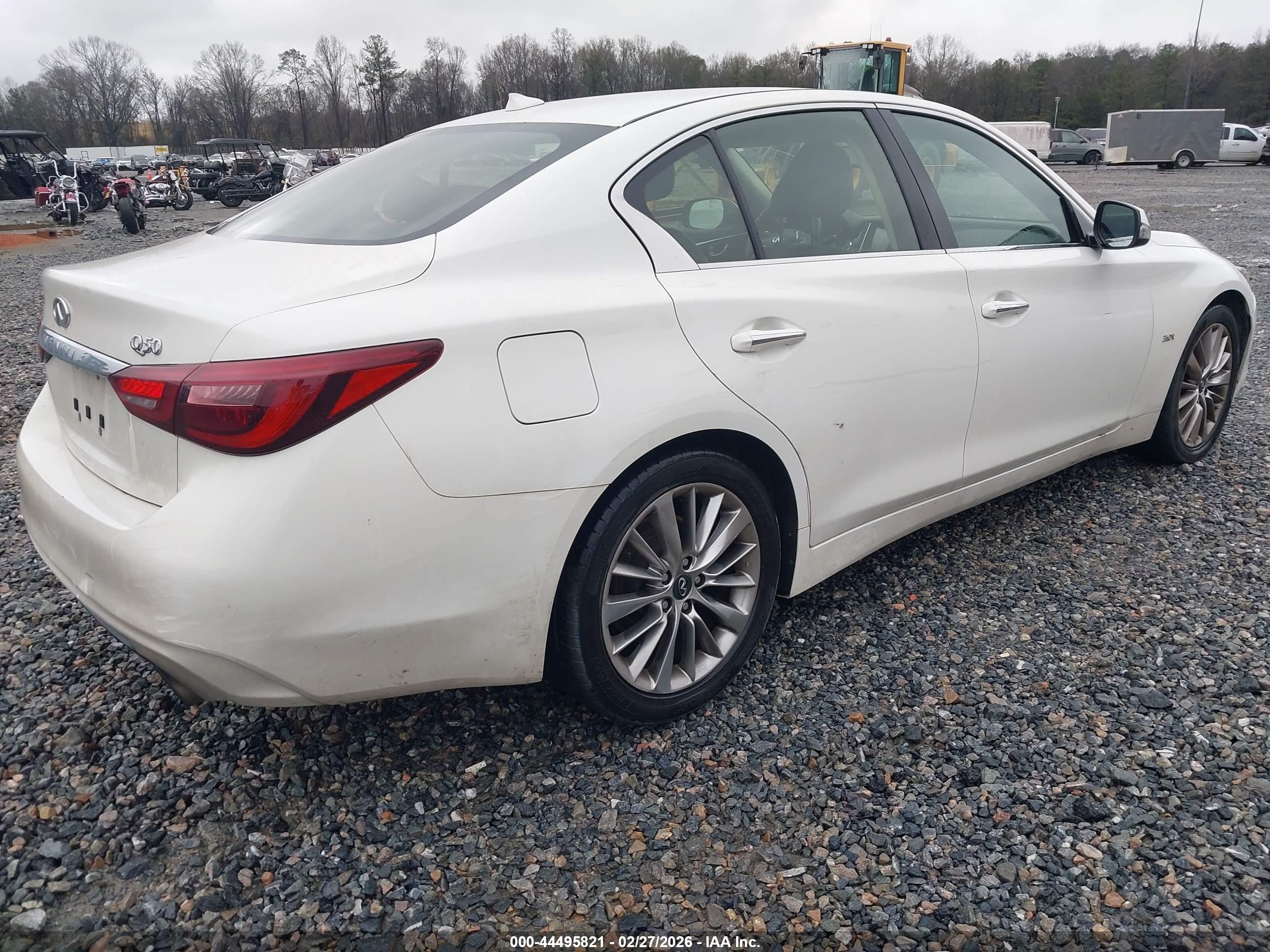 INFINITI Q50 image 4