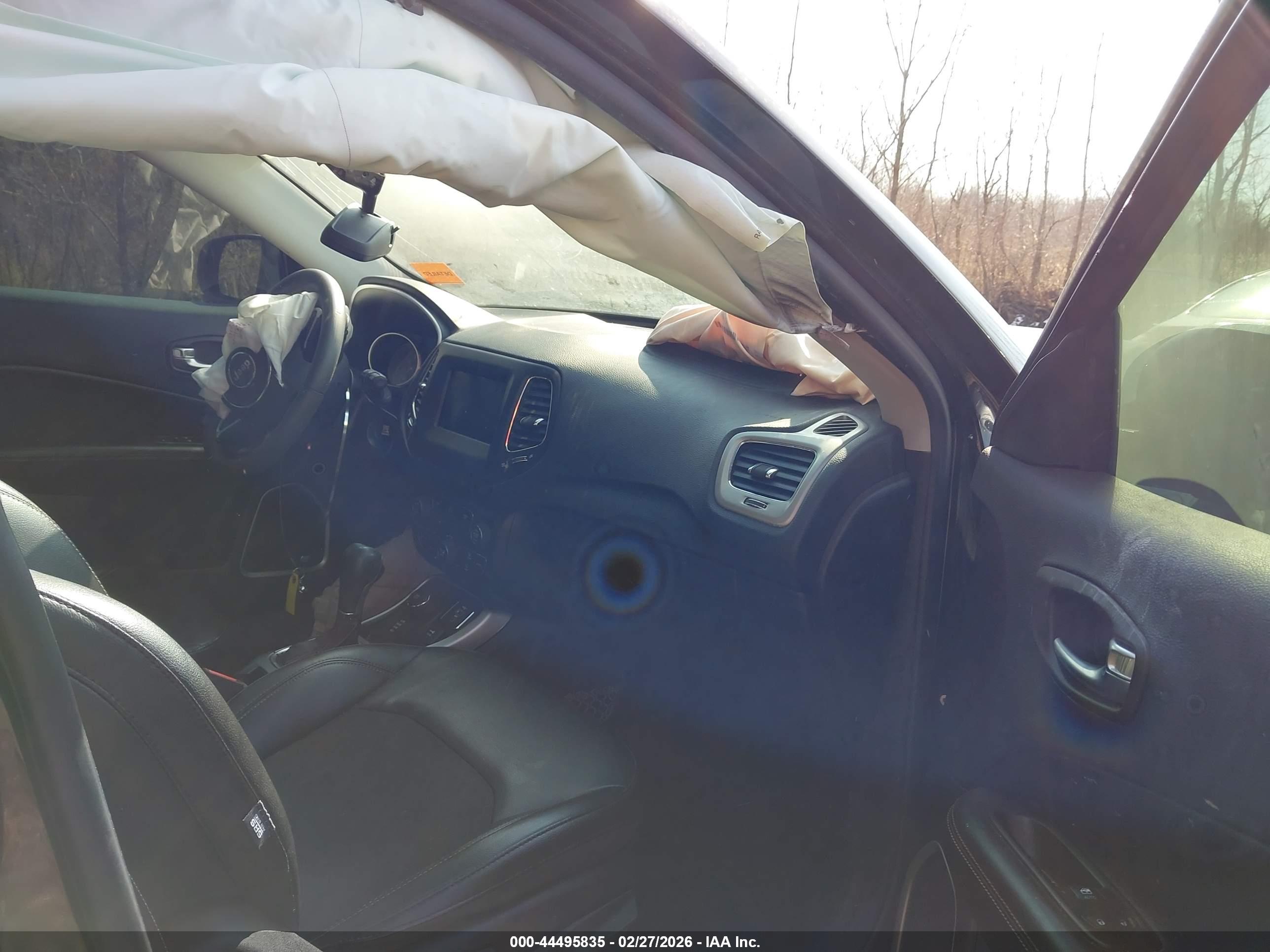 JEEP COMPASS image 5