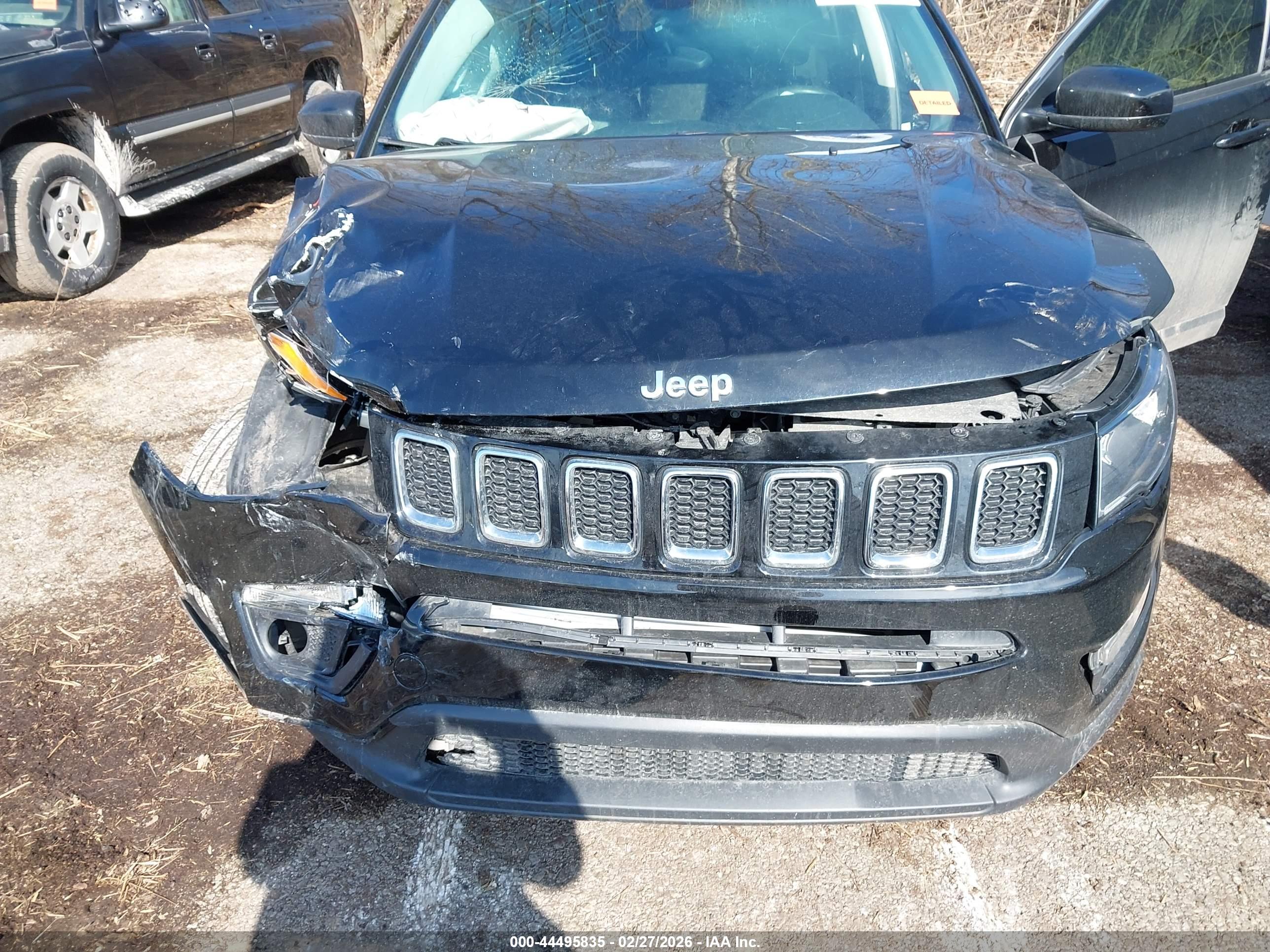 JEEP COMPASS image 6