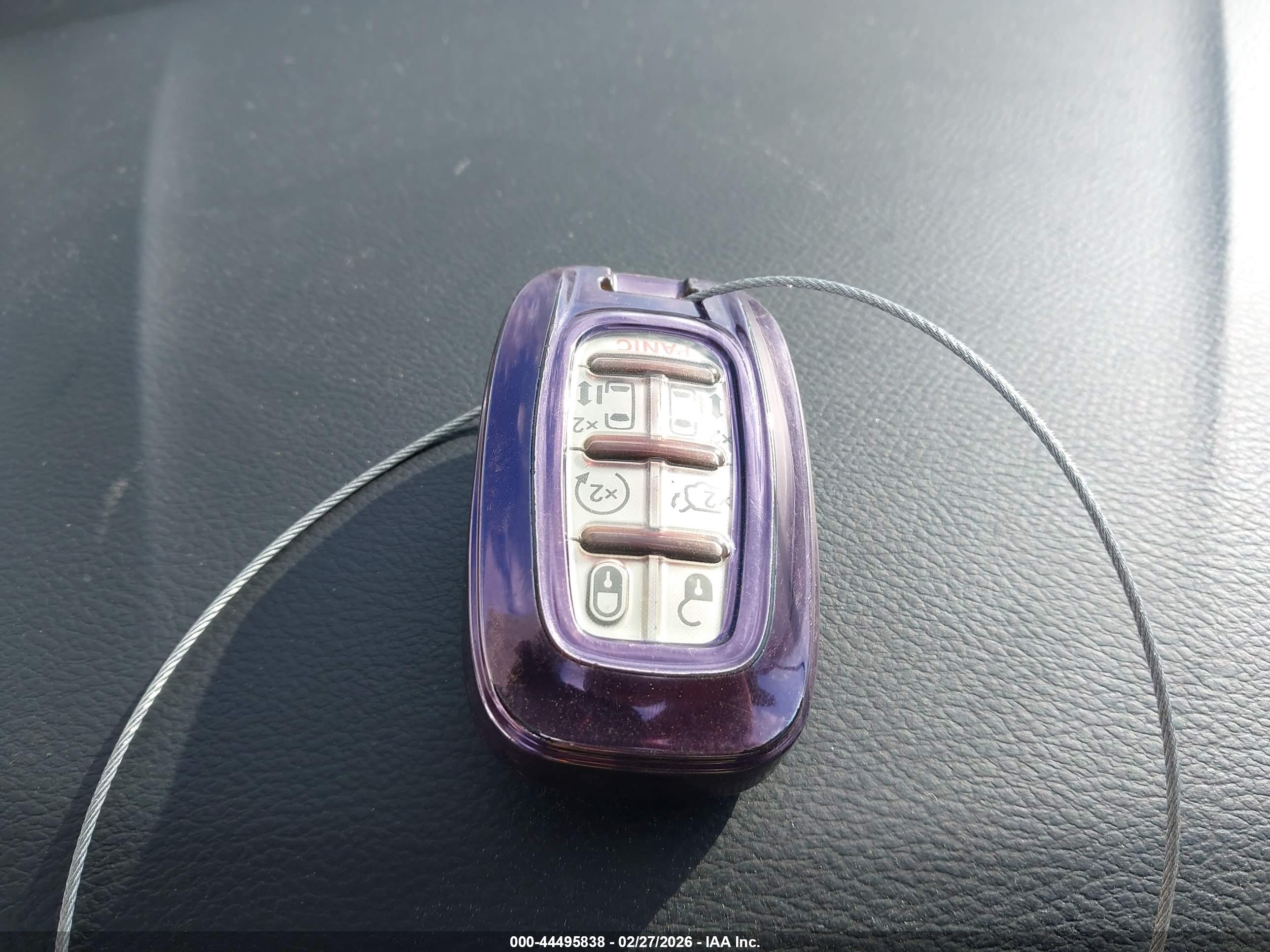 CHRYSLER PACIFICA image 11