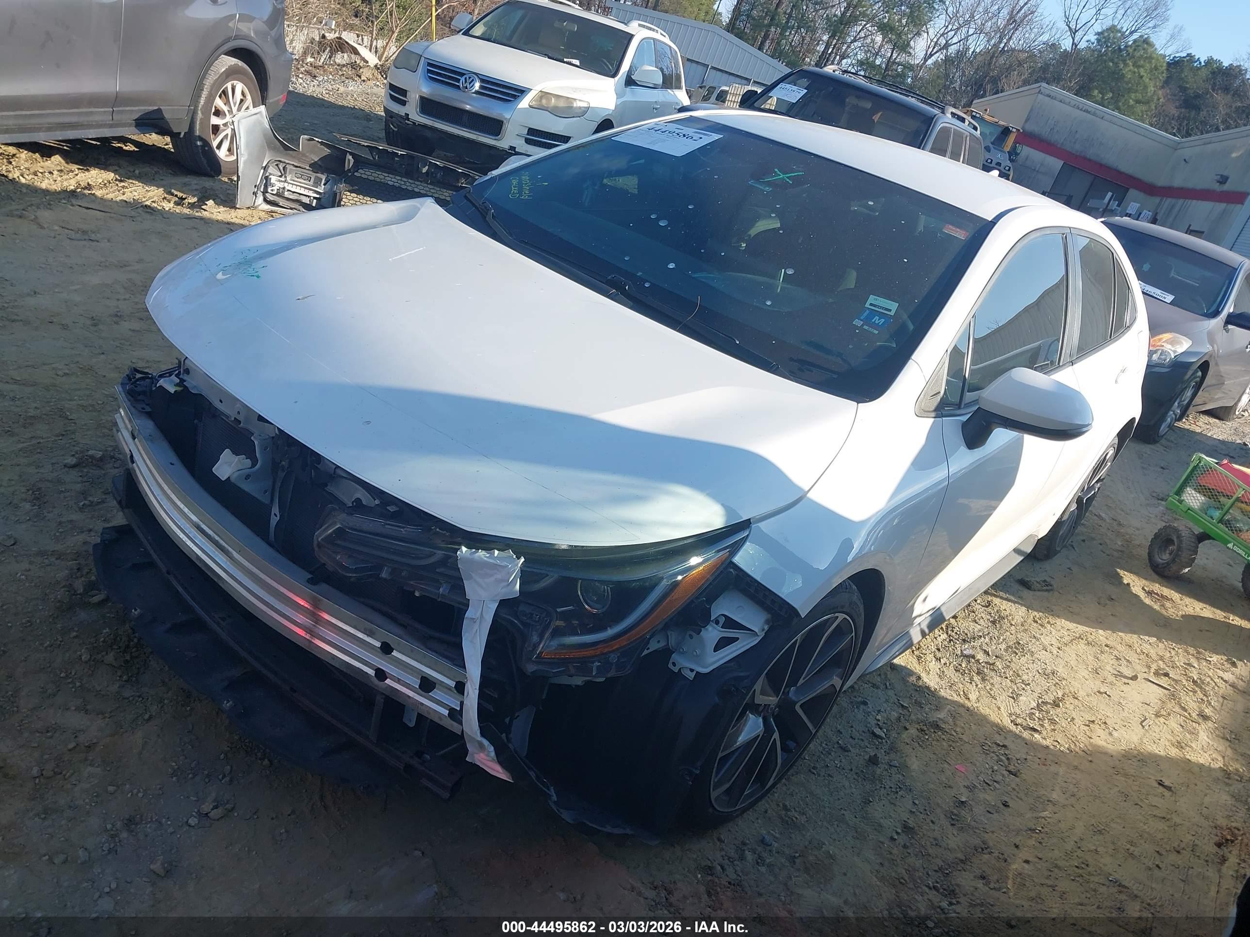 TOYOTA COROLLA image 2