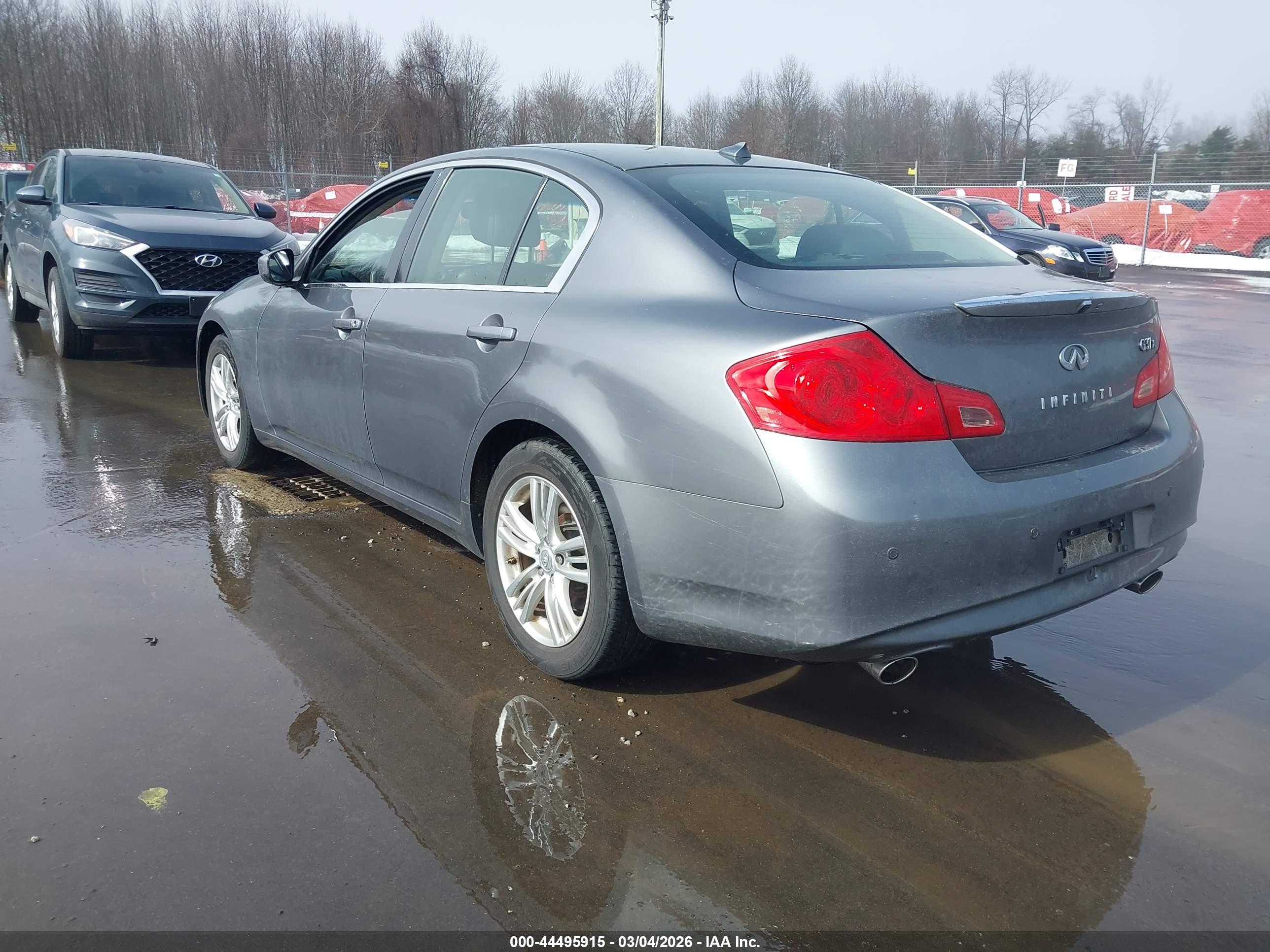 INFINITI G37X image 3