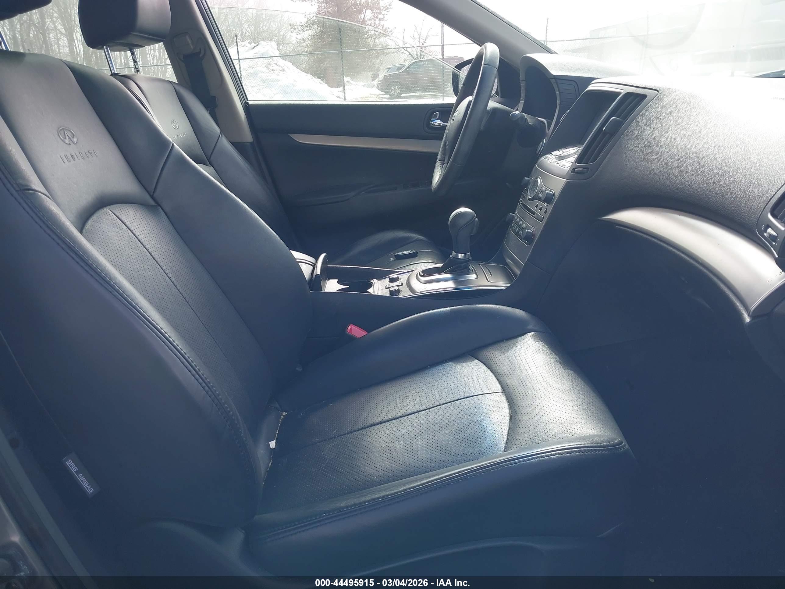 INFINITI G37X image 5