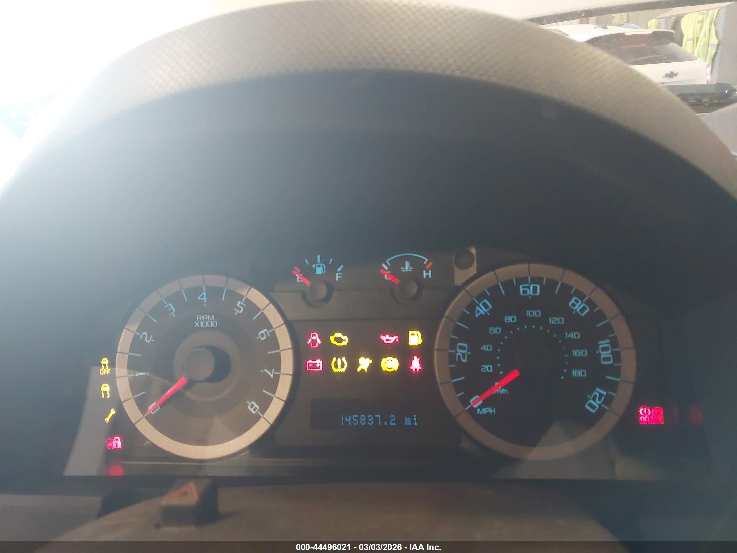 FORD ESCAPE image 7