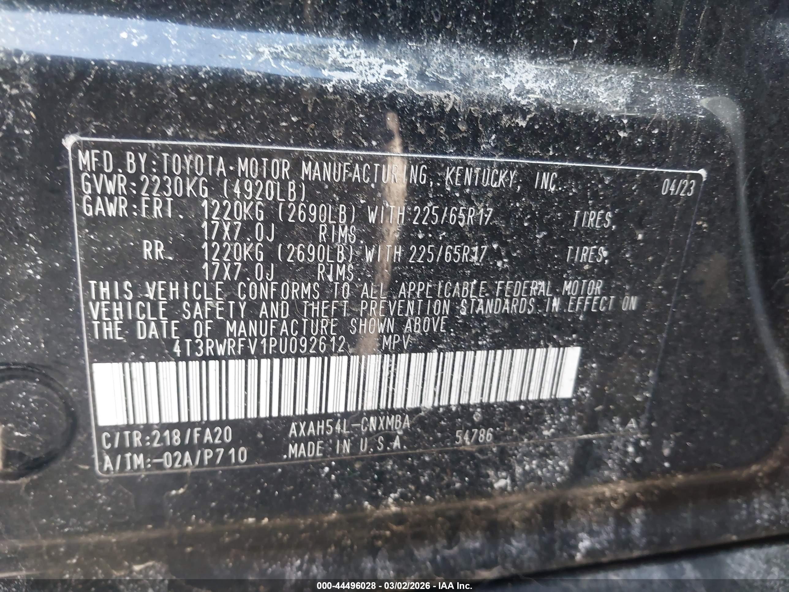 TOYOTA RAV4 image 9