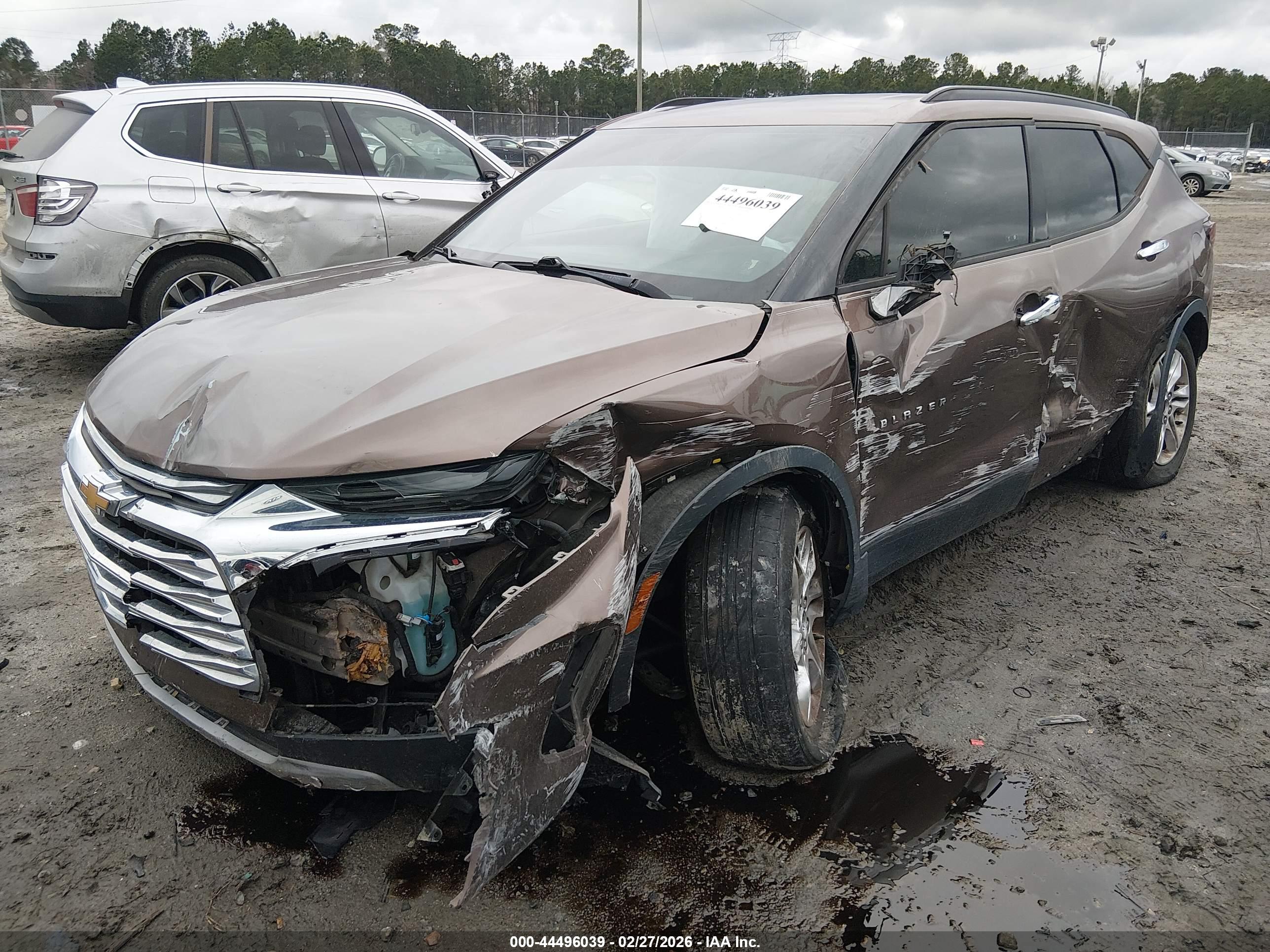 CHEVROLET BLAZER image 2