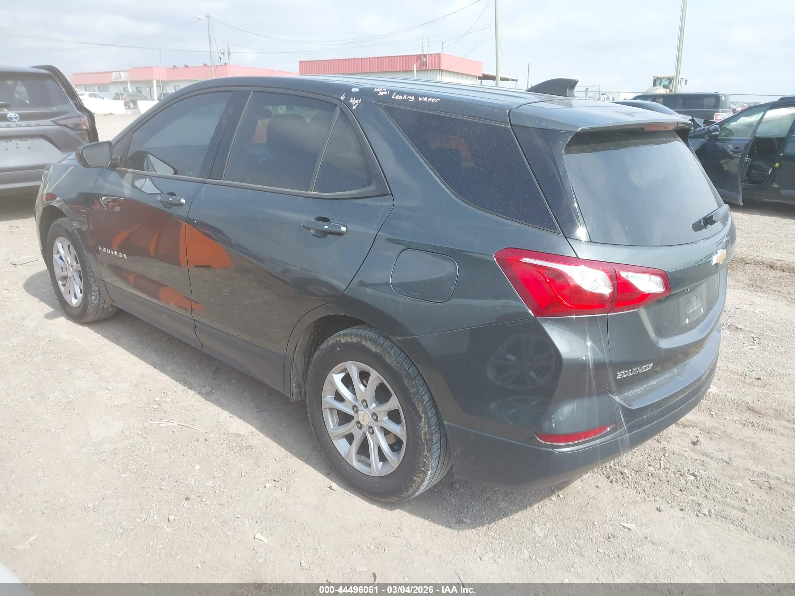CHEVROLET EQUINOX image 3