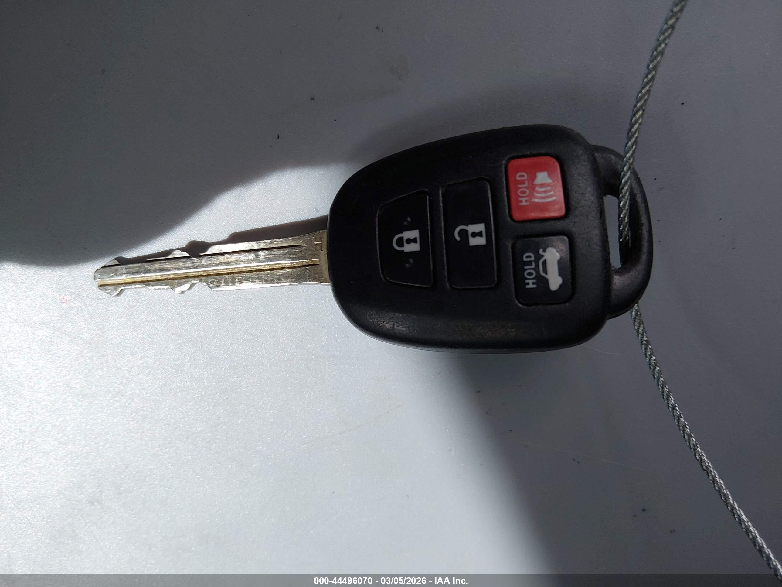 TOYOTA COROLLA image 11