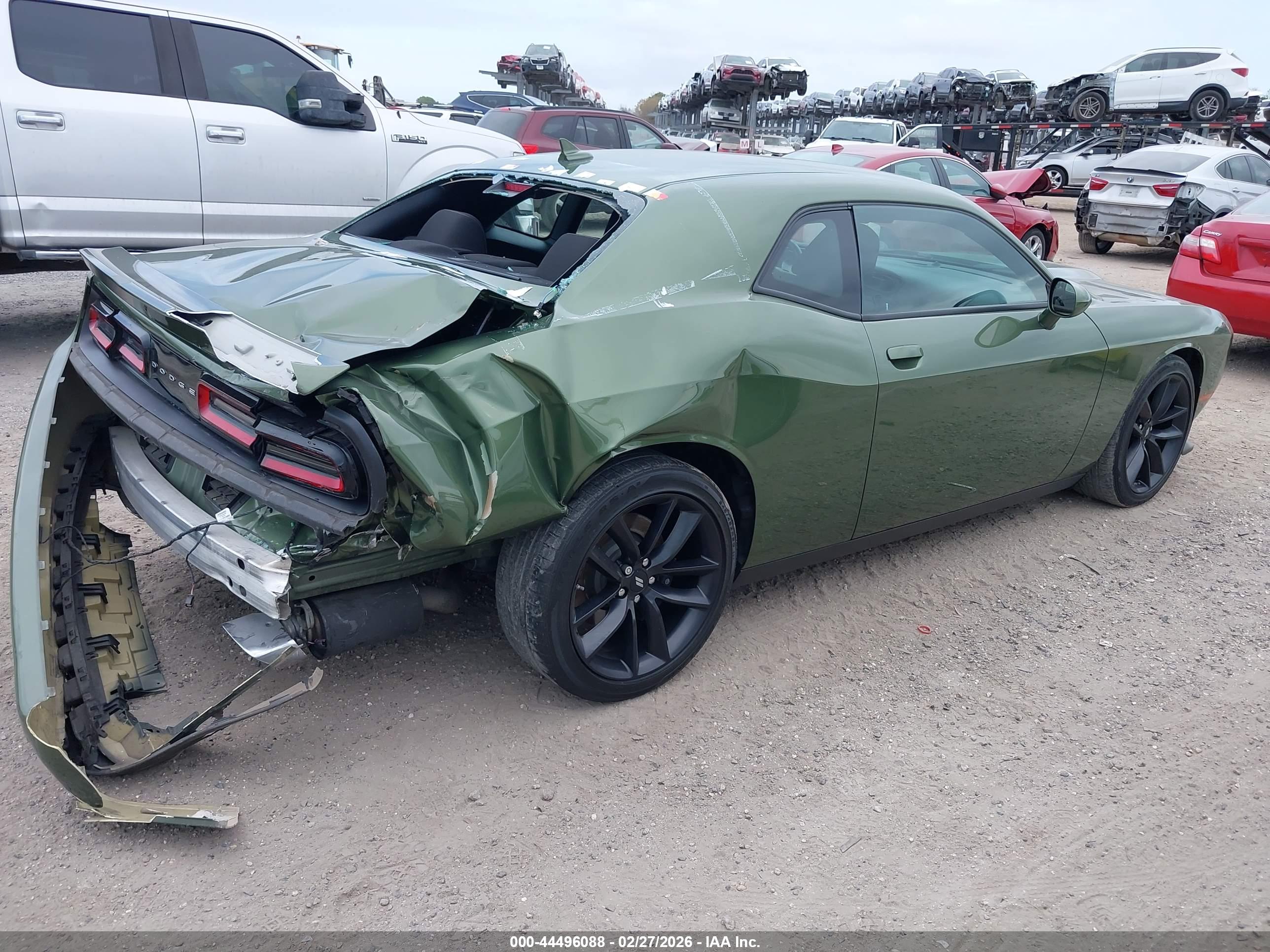 DODGE CHALLENGER image 4