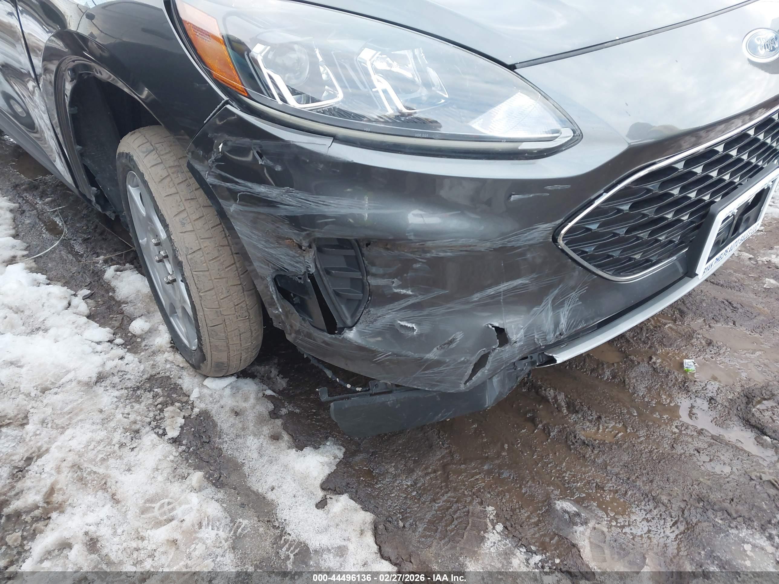 FORD ESCAPE image 6