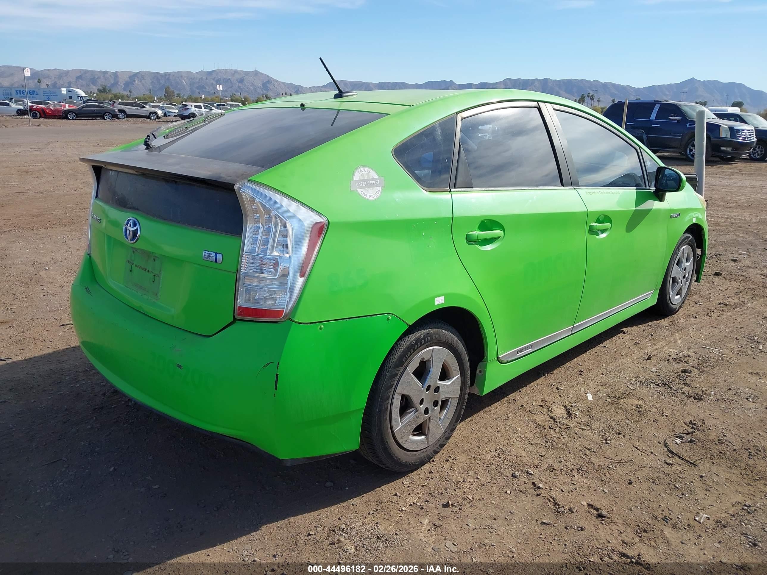 TOYOTA PRIUS image 4
