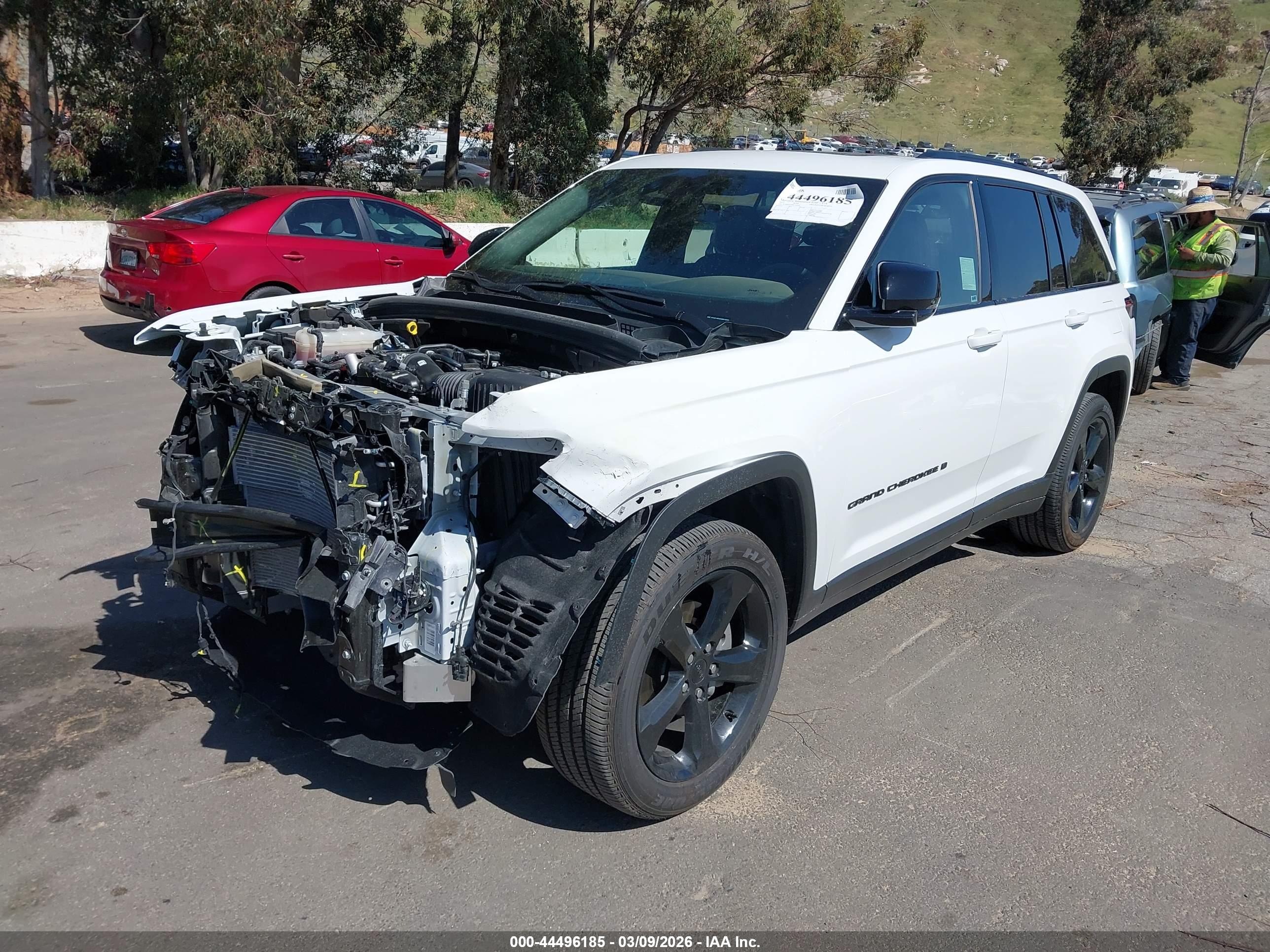 JEEP GRAND image 2