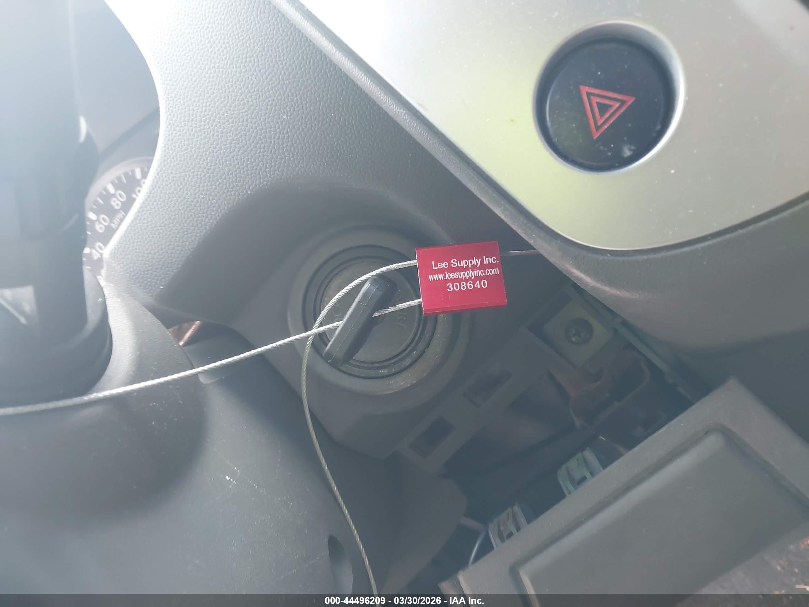NISSAN FRONTIER image 11