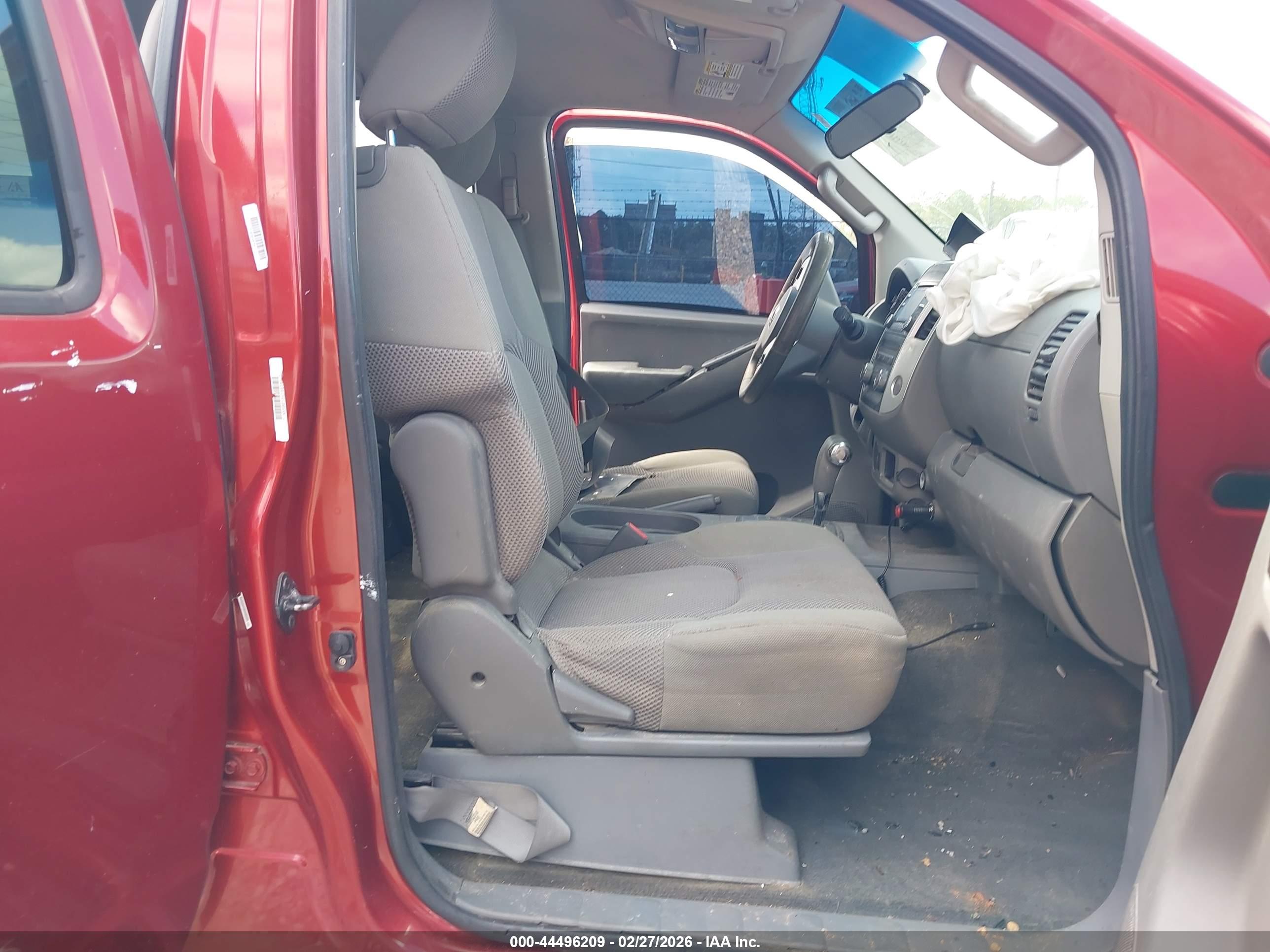 NISSAN FRONTIER image 5