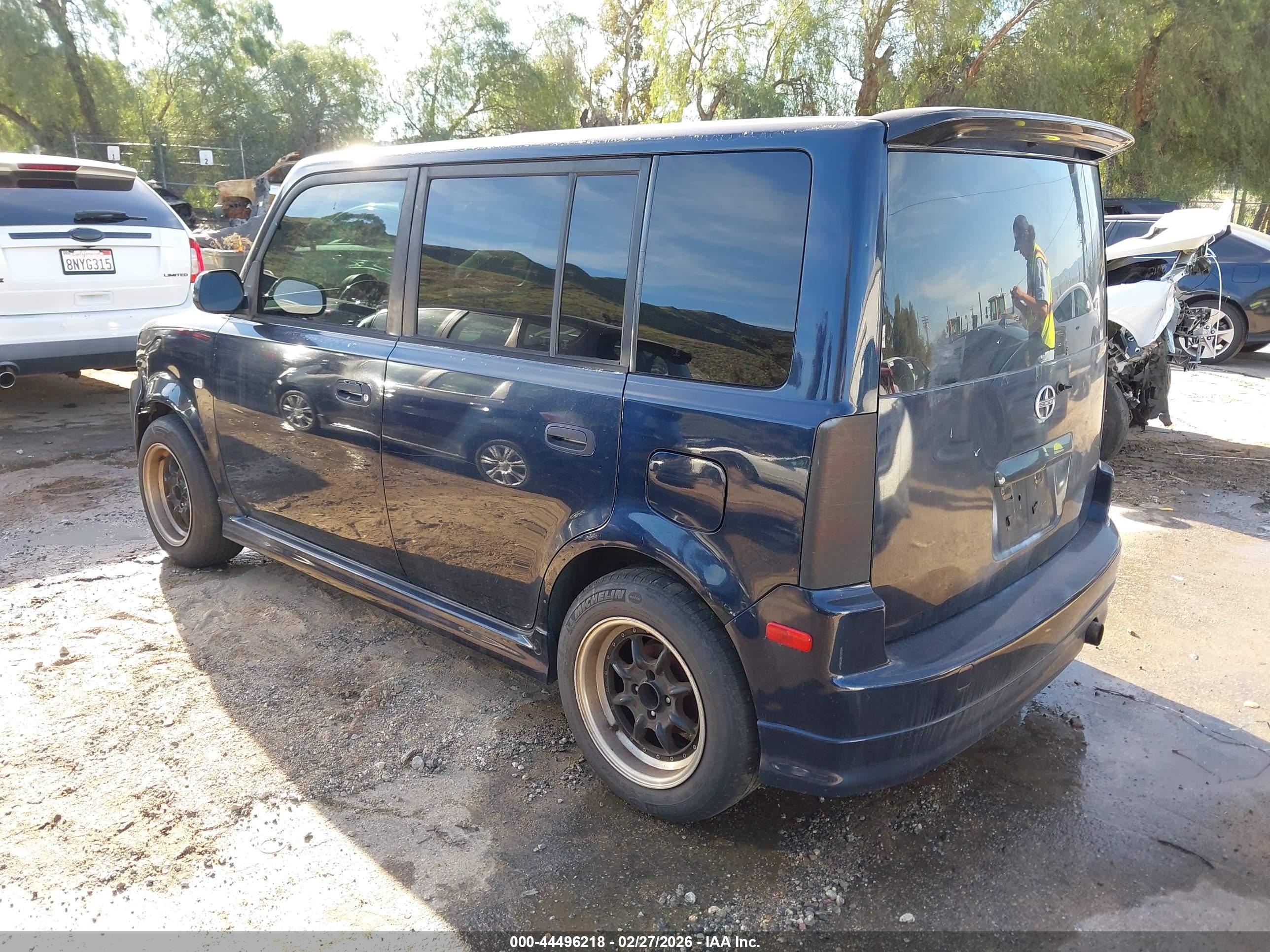 SCION XB image 3