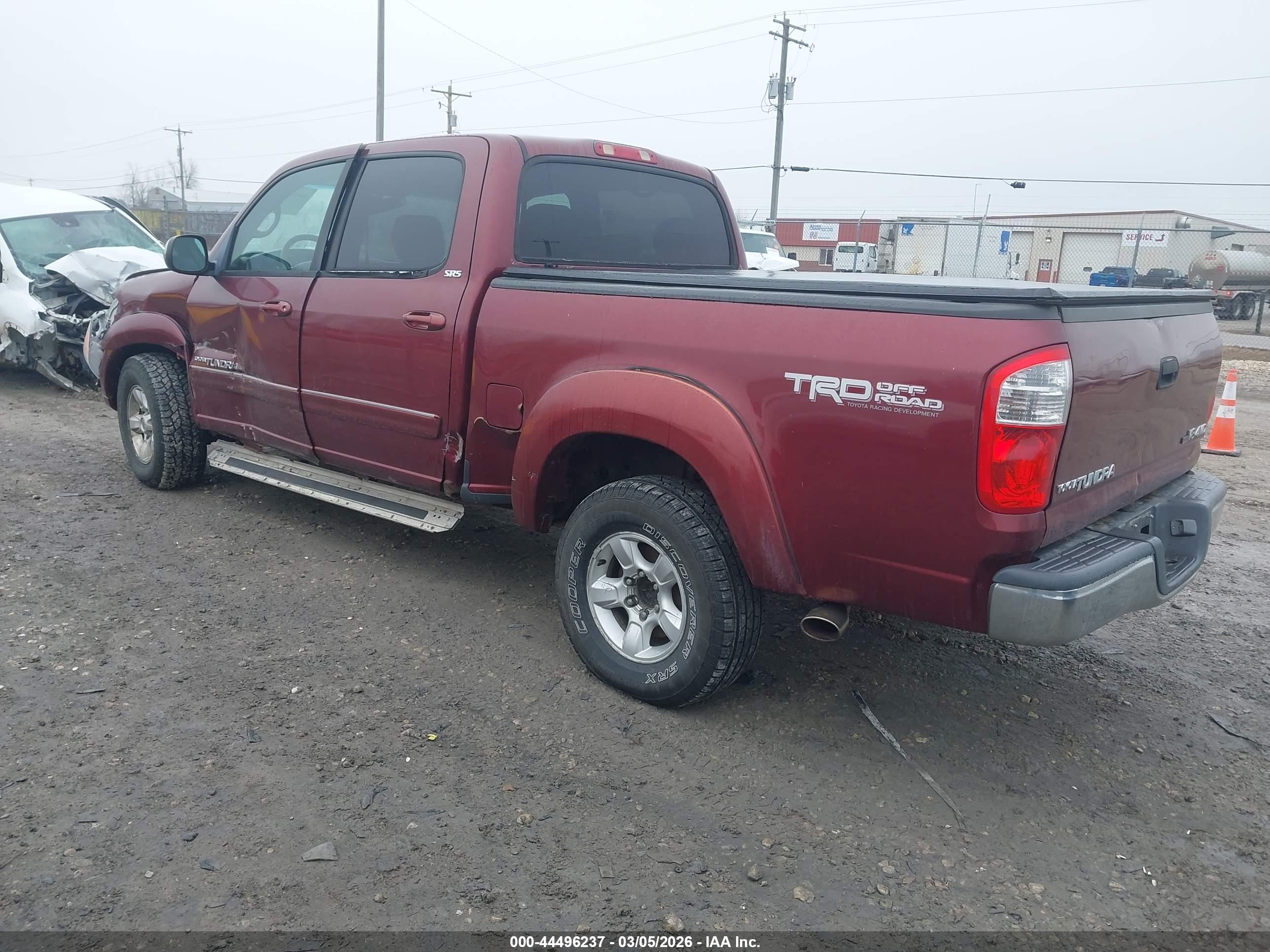 TOYOTA TUNDRA image 3