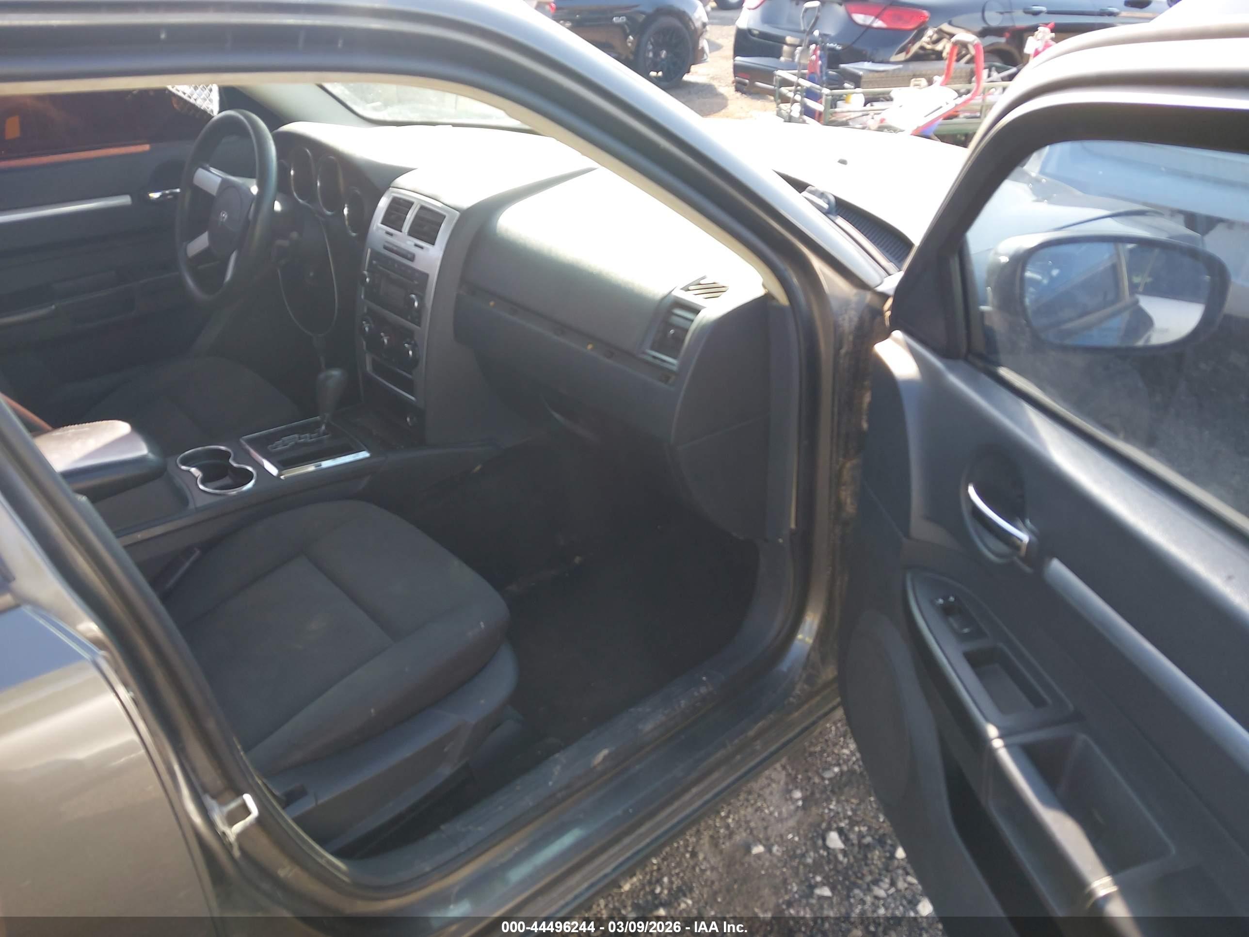 DODGE CHARGER image 5