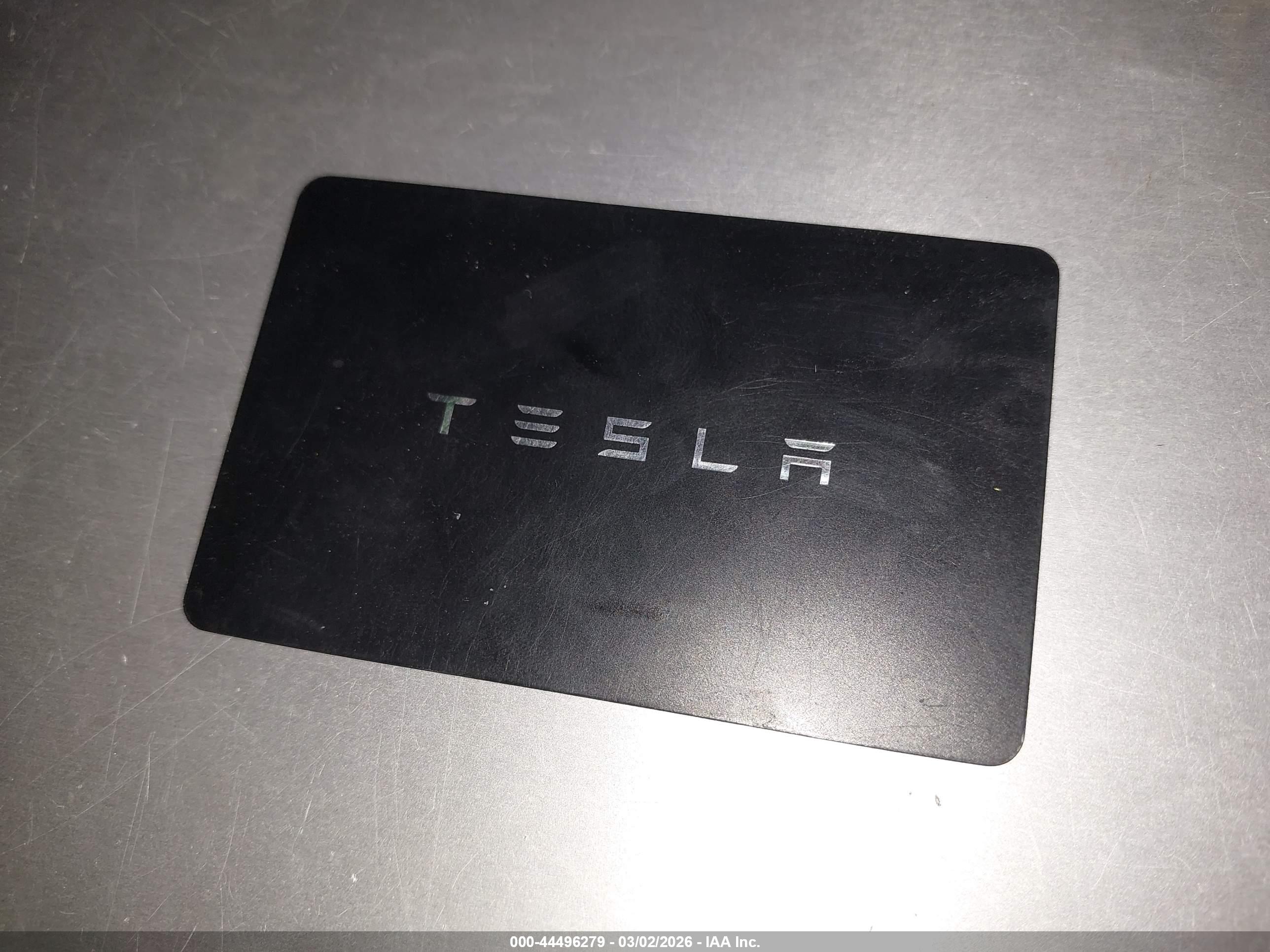 TESLA MODEL image 11