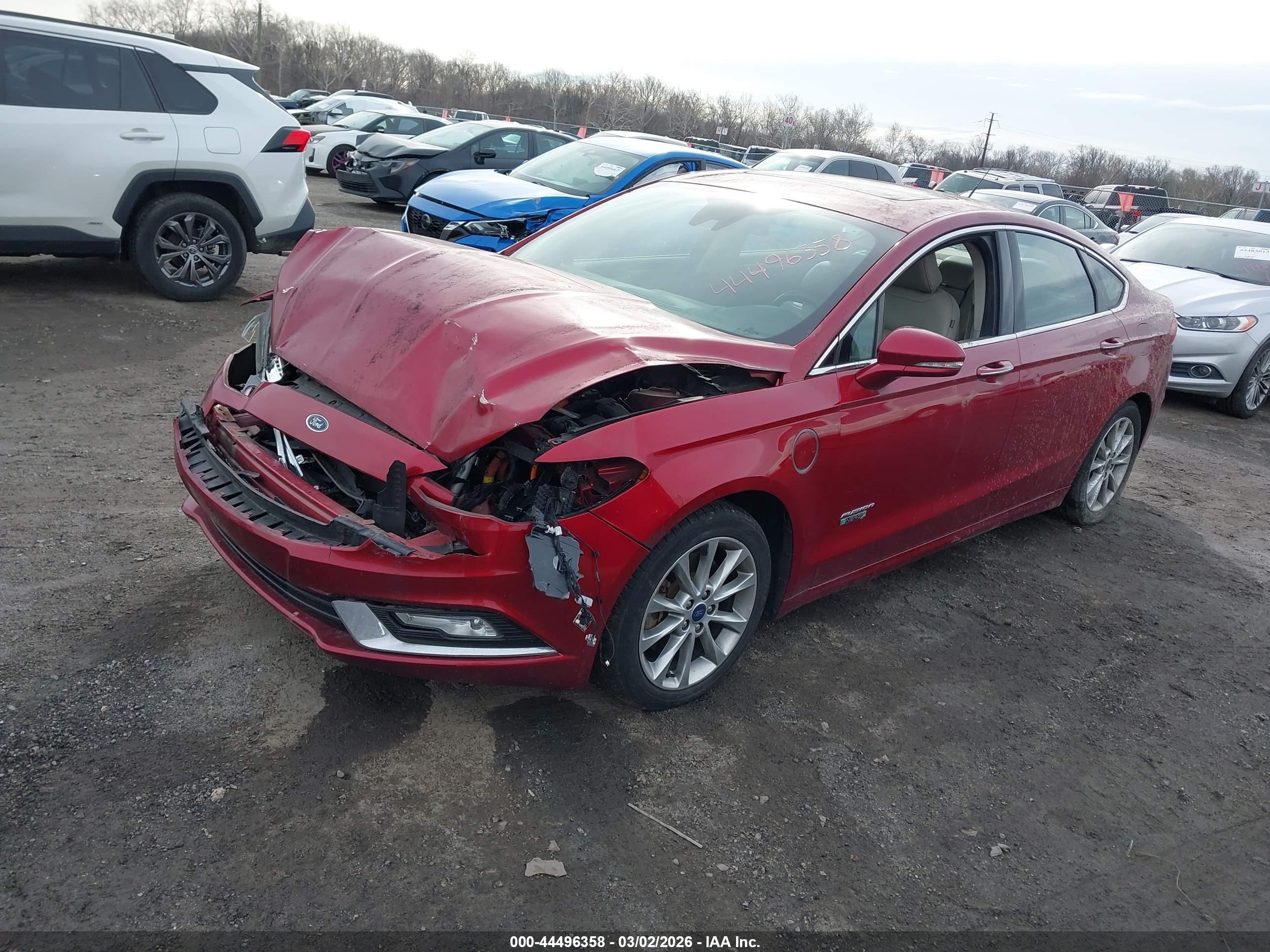 FORD FUSION image 2