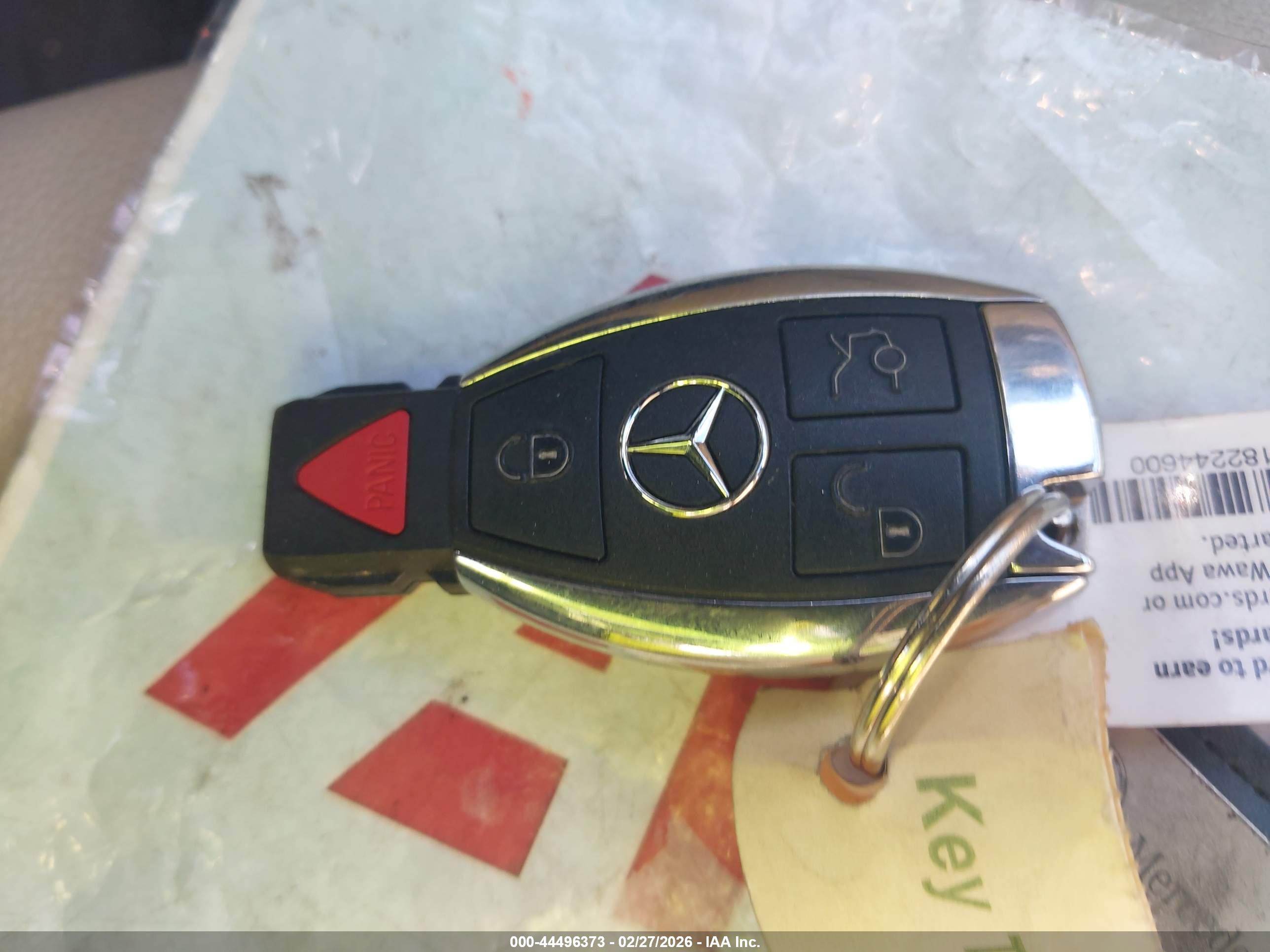 MERCEDES-BENZ GLA image 11
