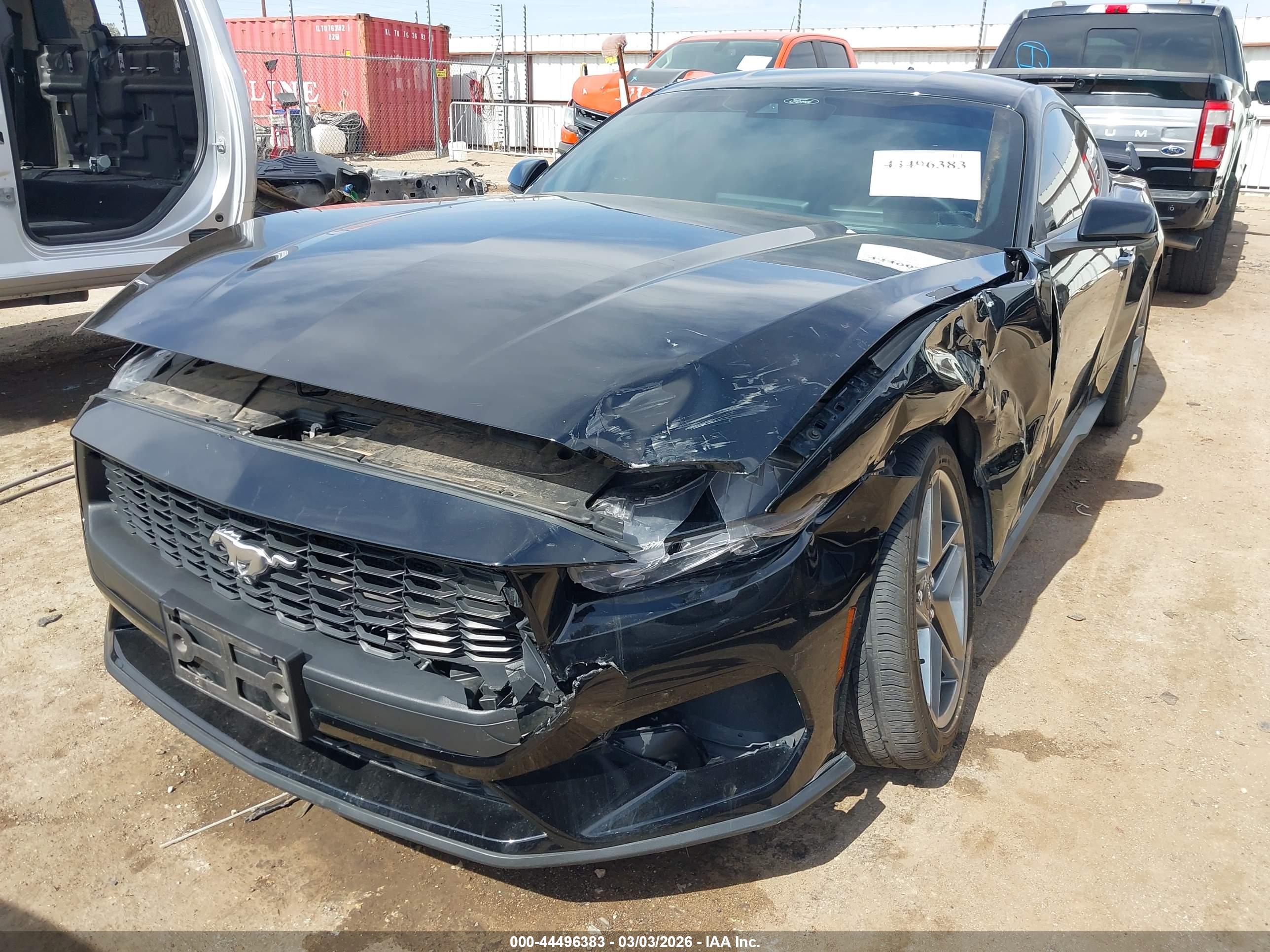 FORD MUSTANG image 6