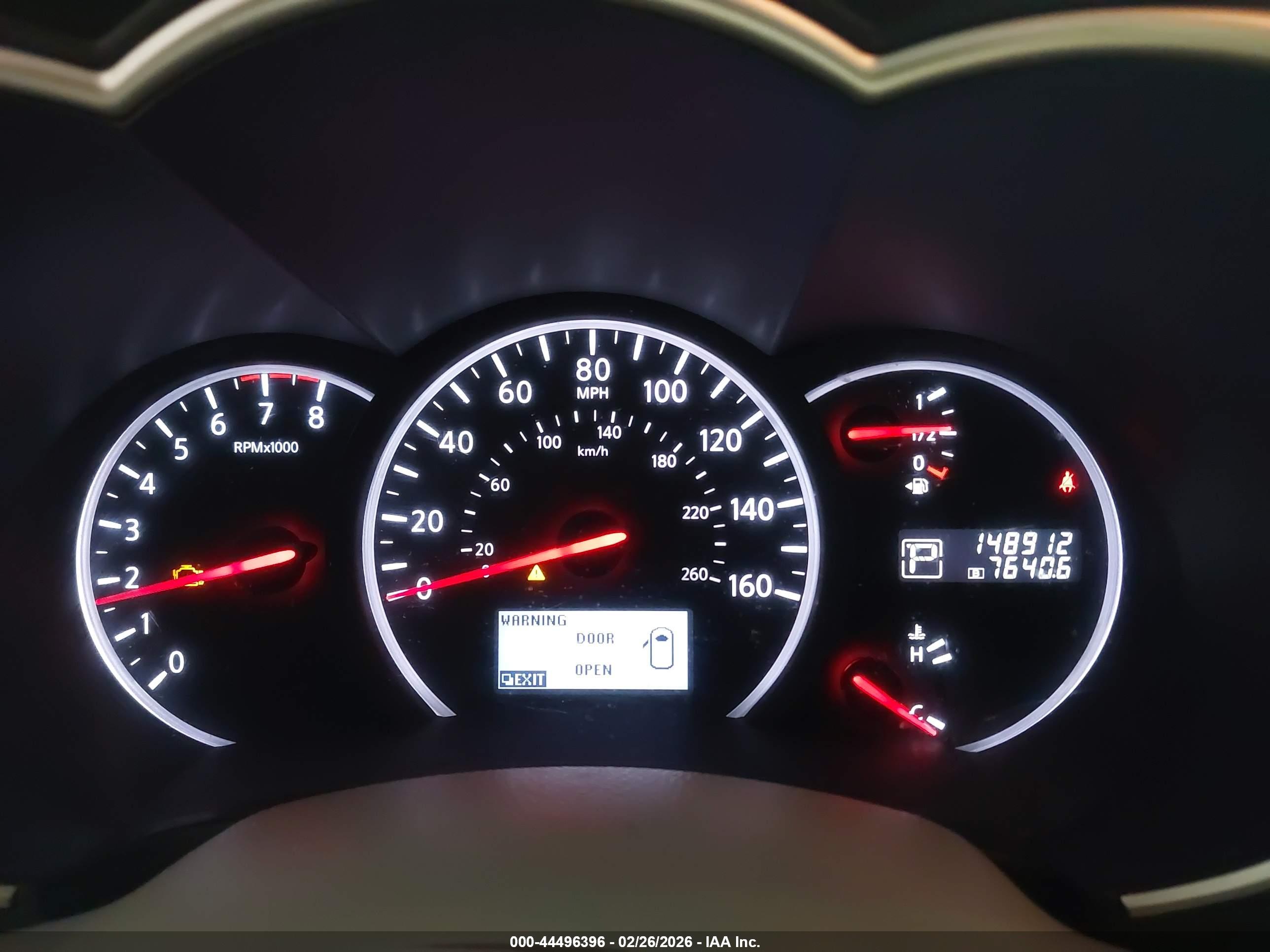 NISSAN QUEST image 7