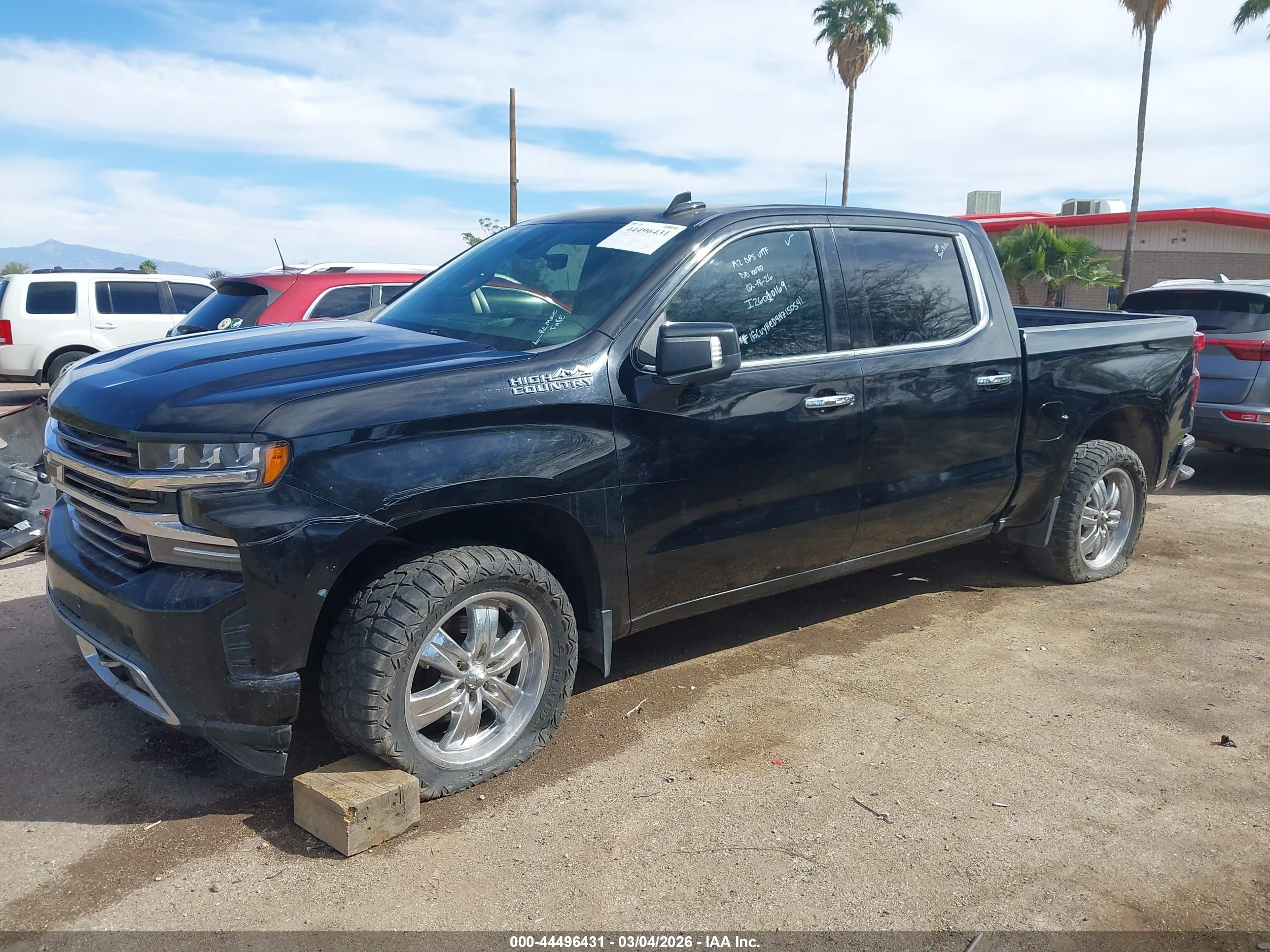 CHEVROLET SILVERADO image 6