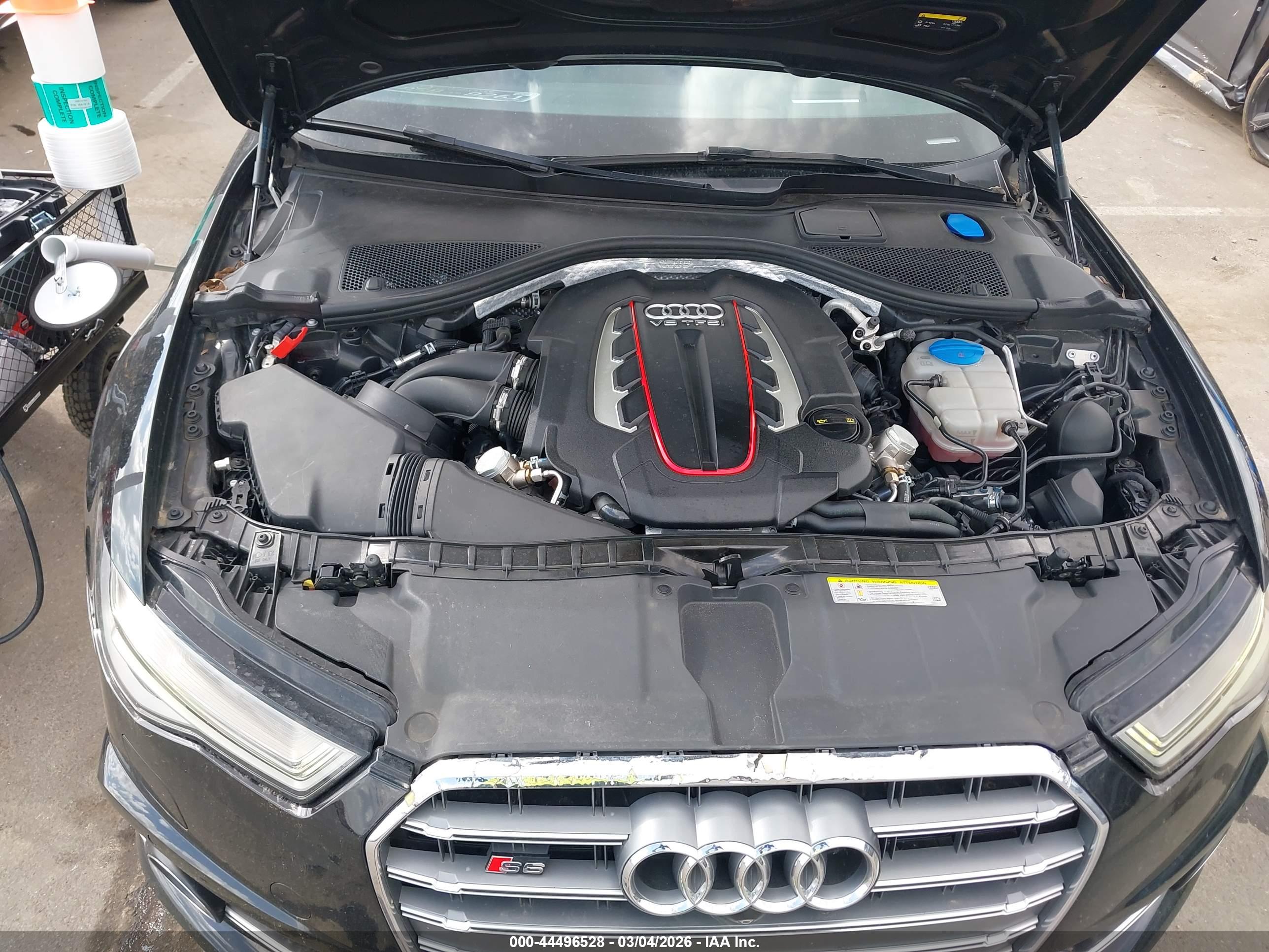 AUDI S6 image 10