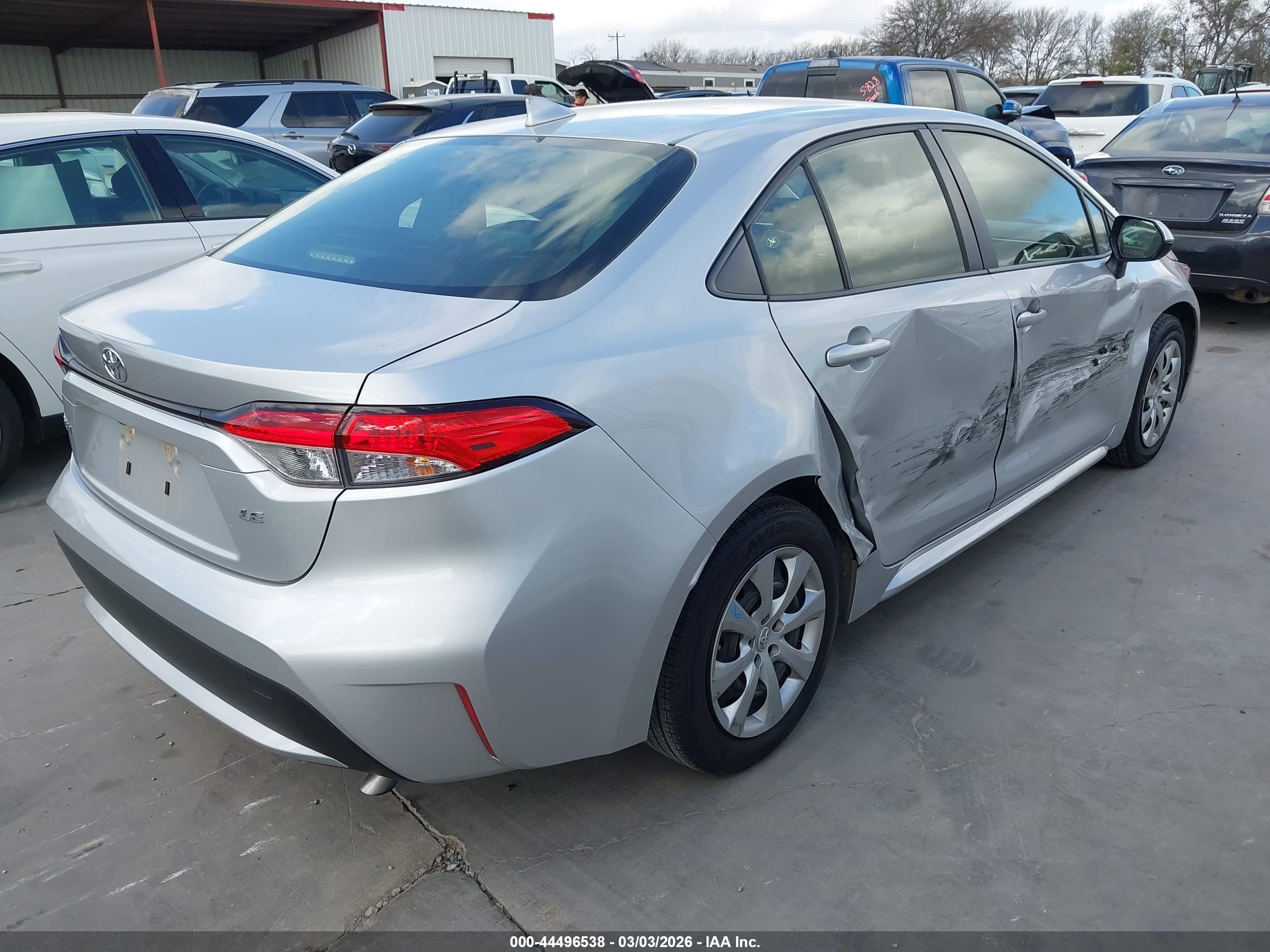 TOYOTA COROLLA image 4