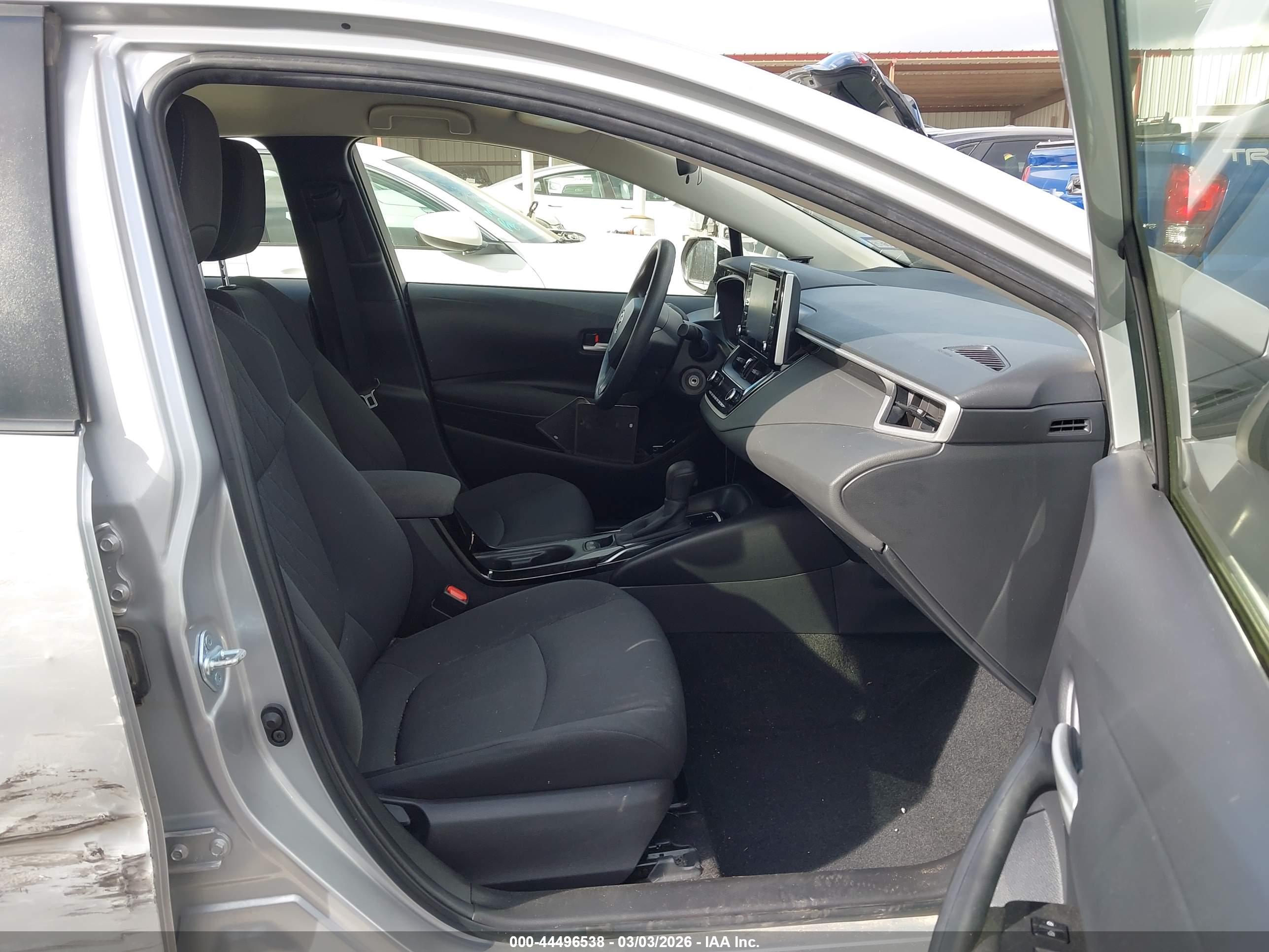 TOYOTA COROLLA image 5
