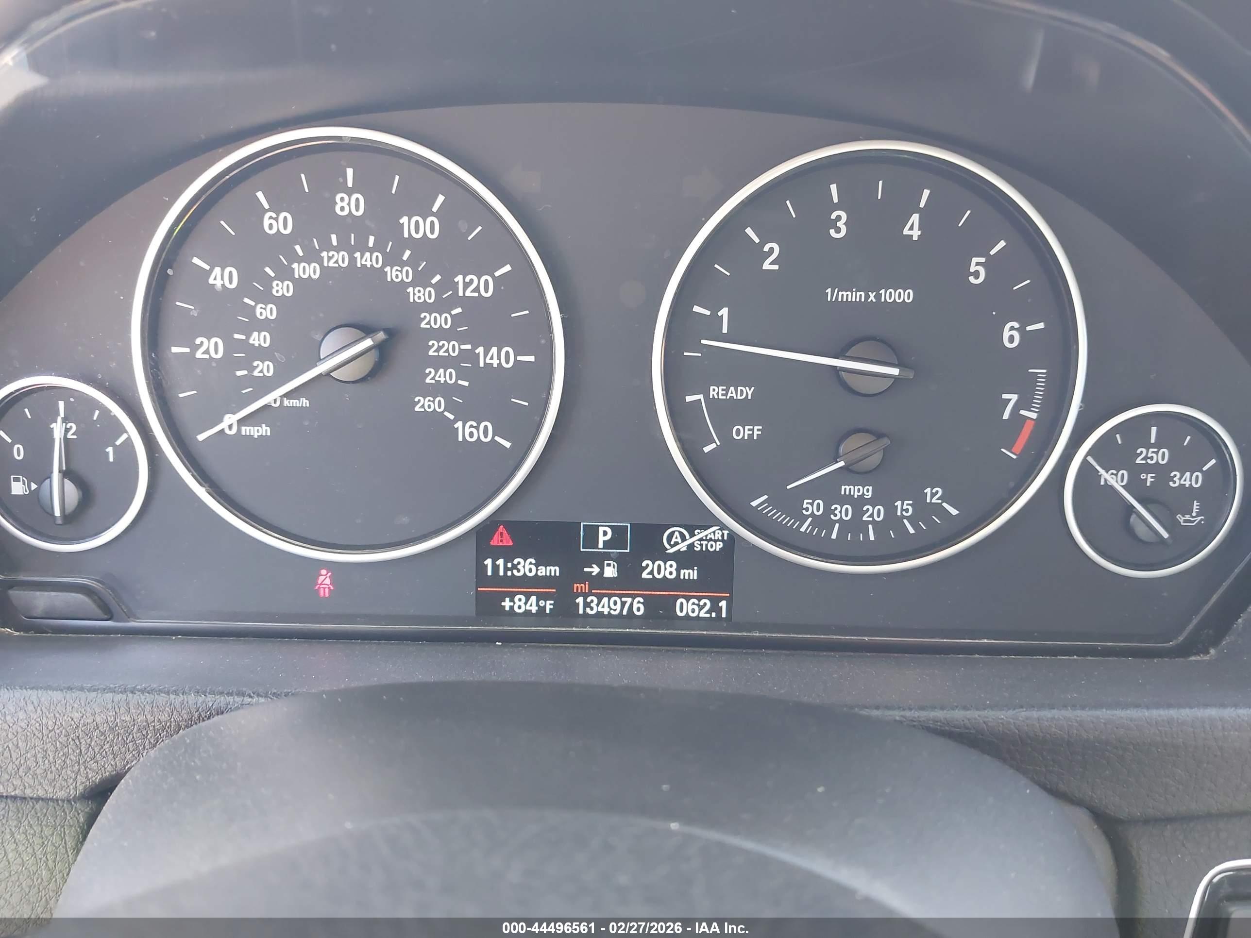 BMW 320I image 7