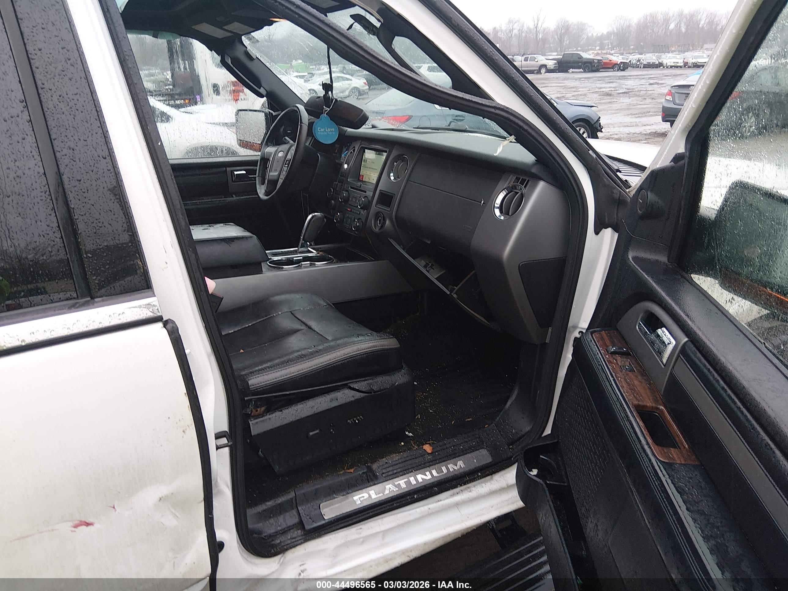 FORD EXPEDITION image 5