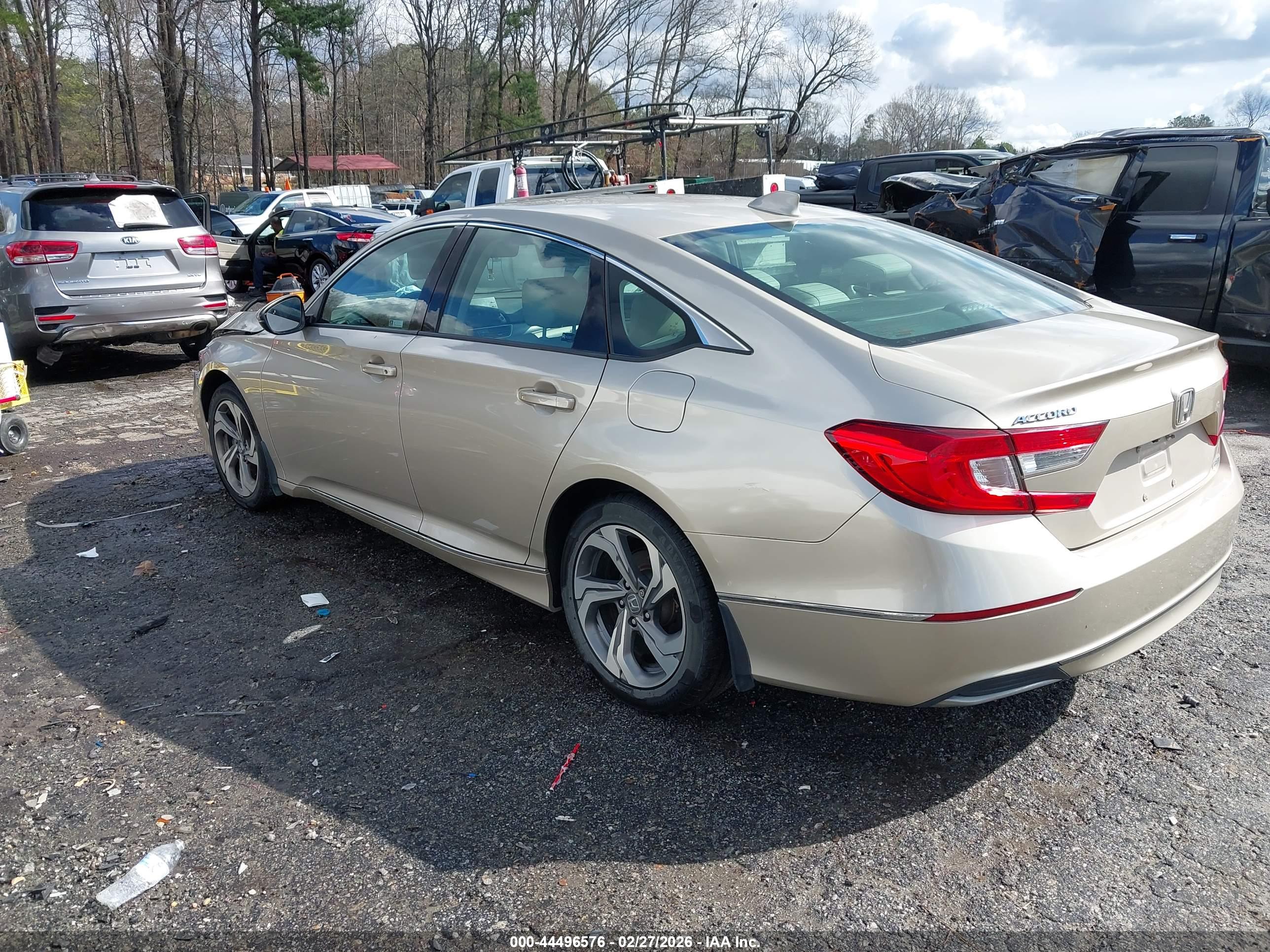 HONDA ACCORD image 3