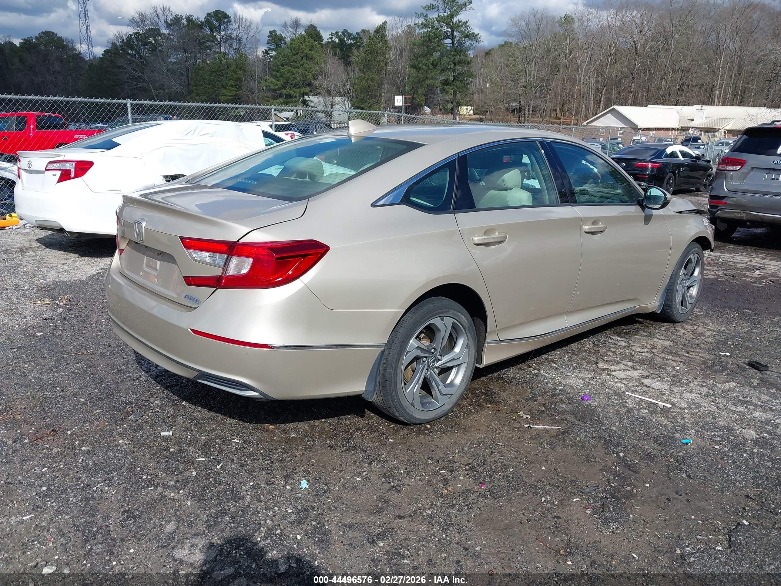 HONDA ACCORD image 4