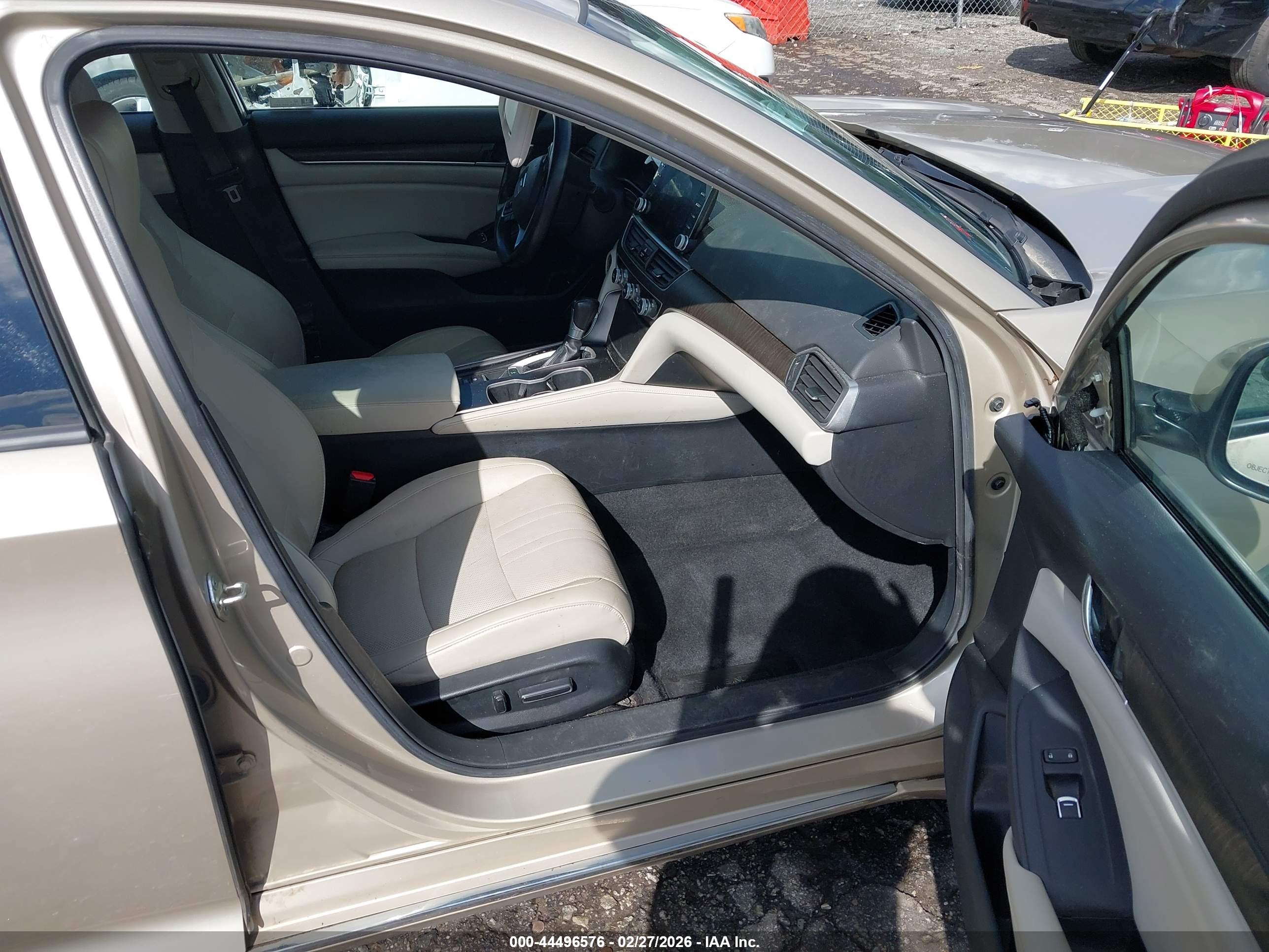 HONDA ACCORD image 5