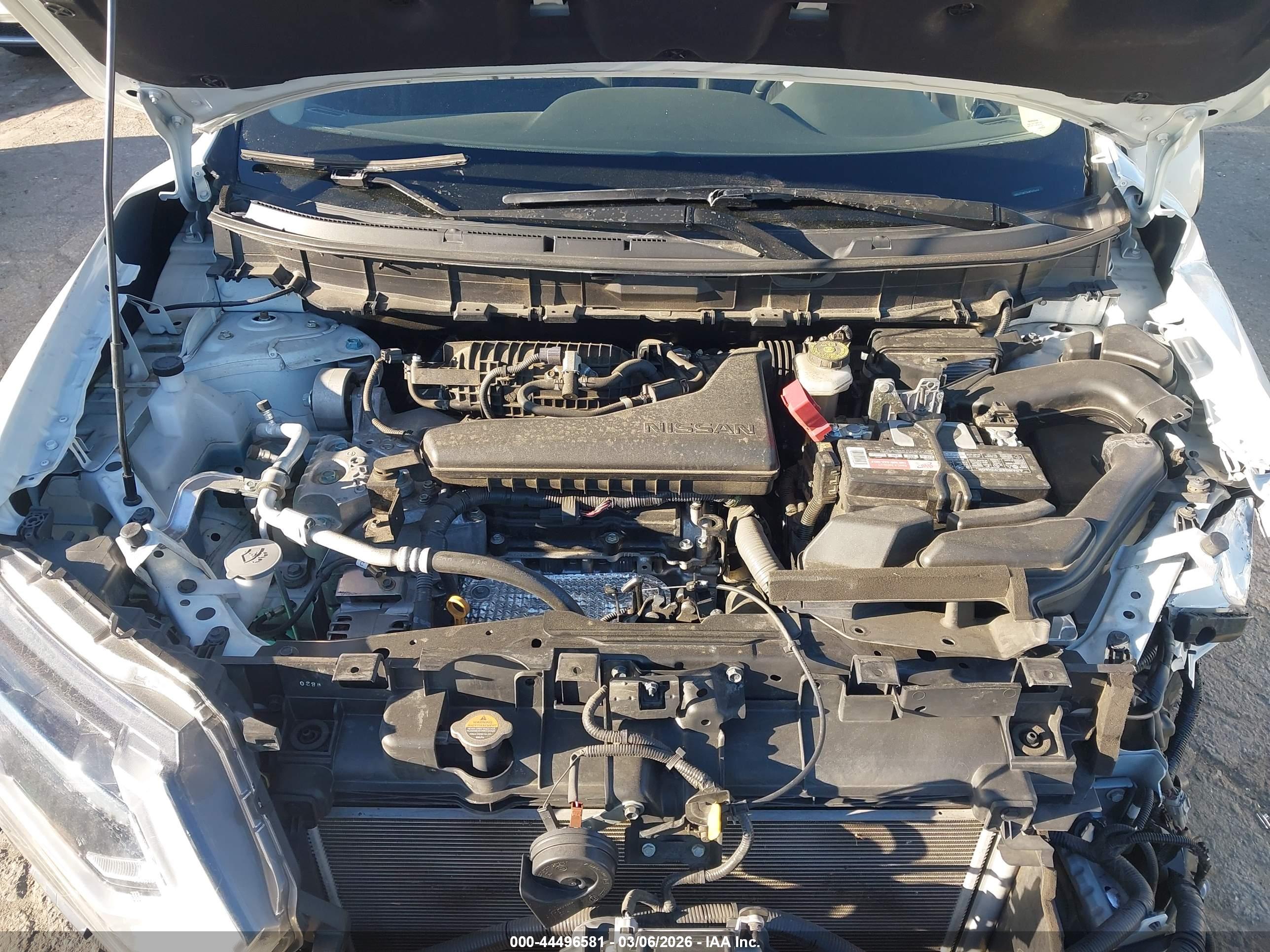 NISSAN ROGUE image 10