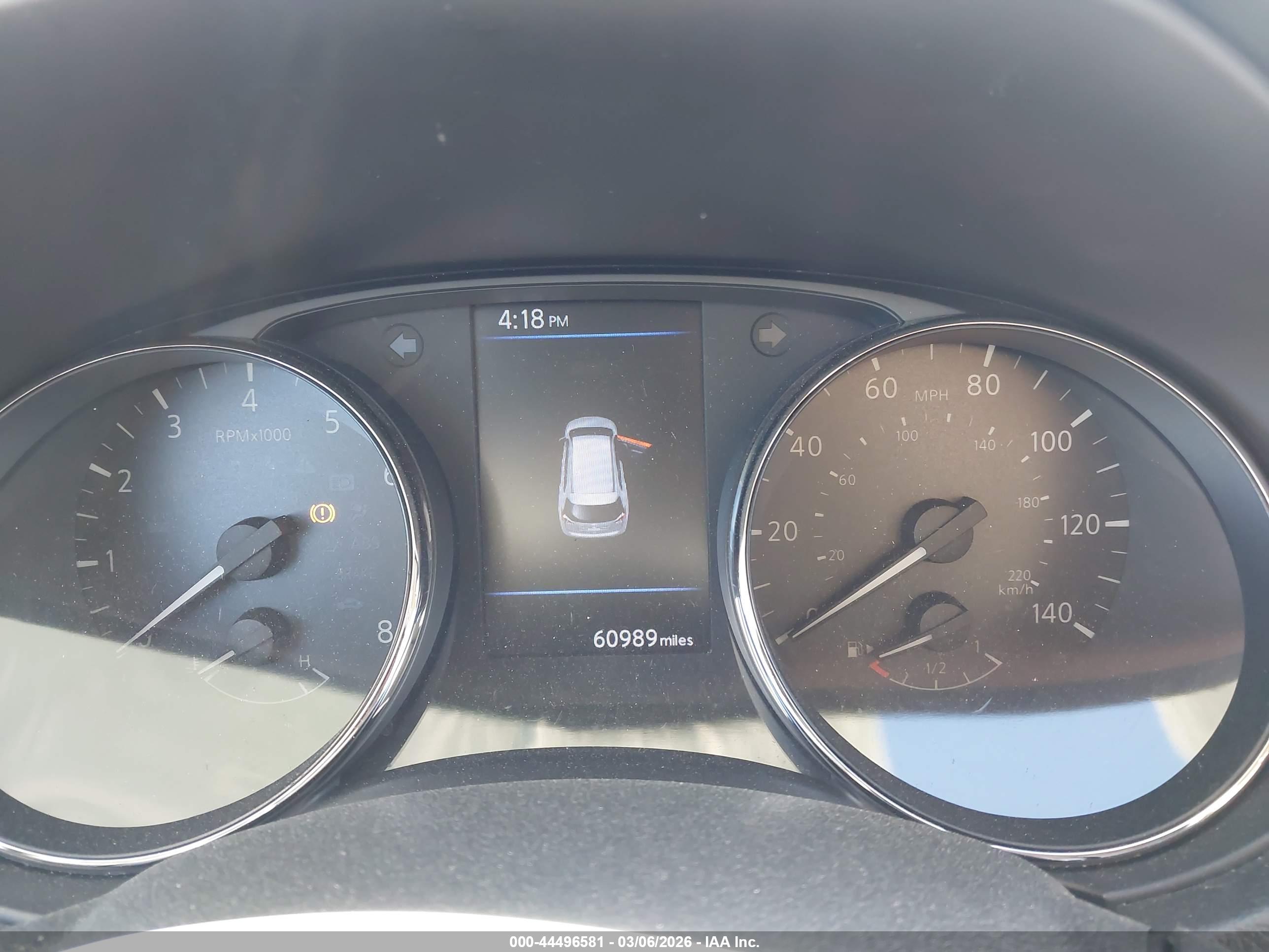NISSAN ROGUE image 7