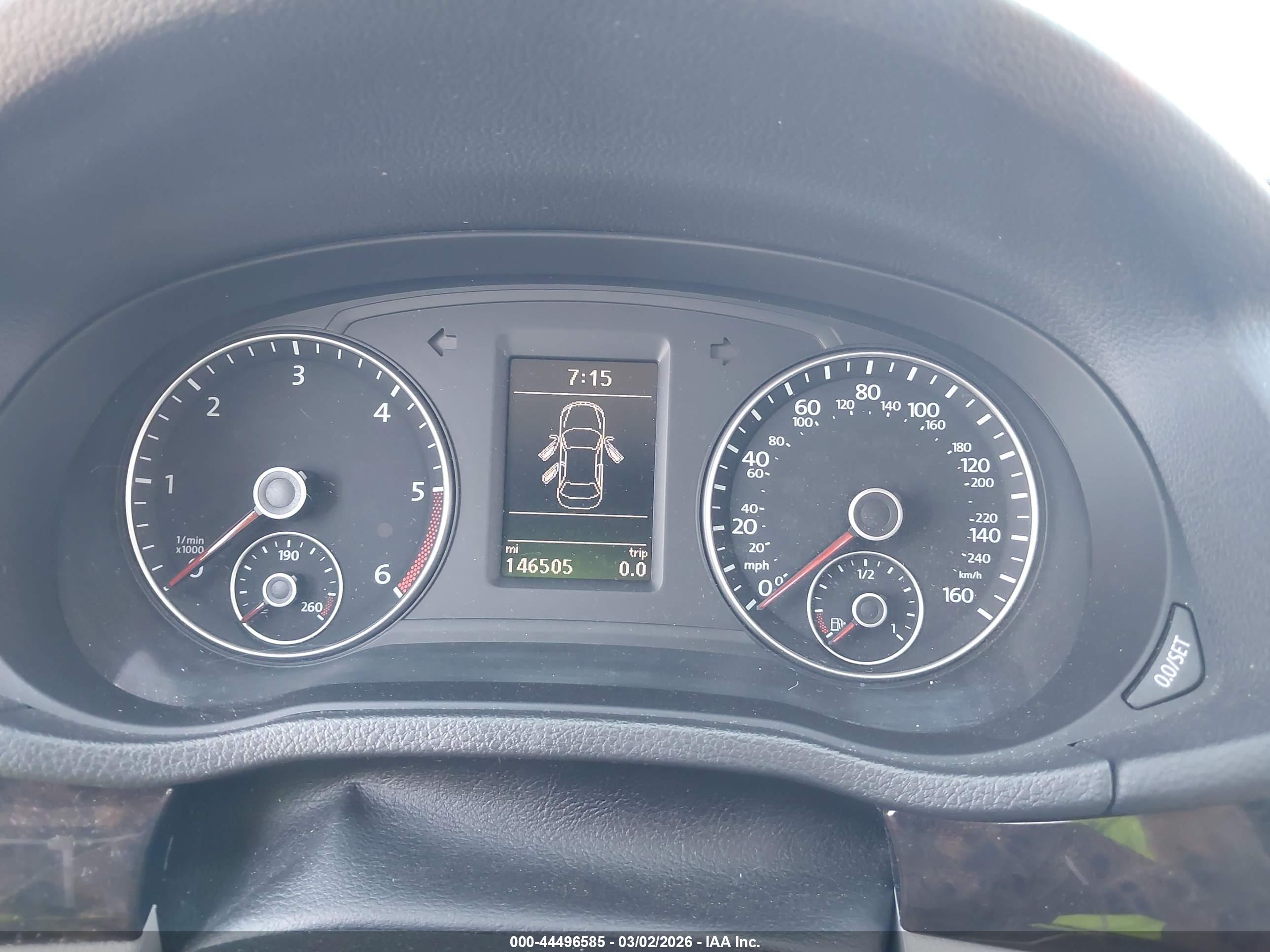 VOLKSWAGEN PASSAT image 7